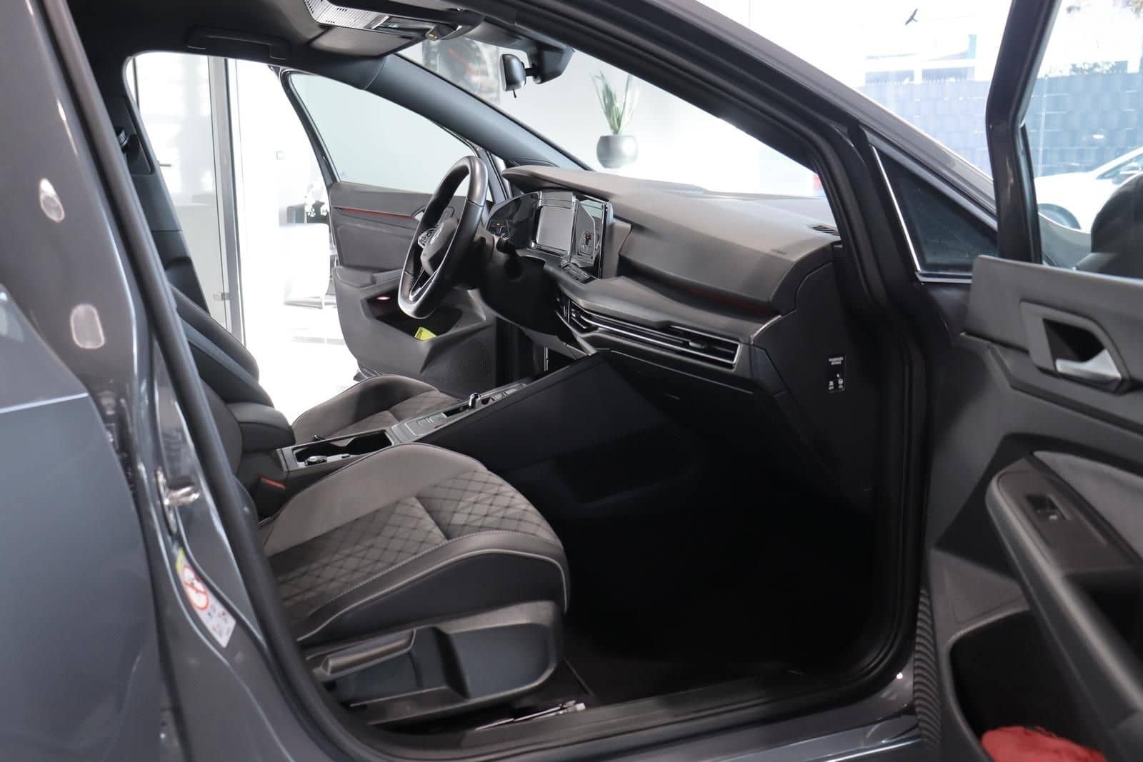 Volkswagen Golf 2.0 TDI R-Line Android Auto*Metallic foto 12