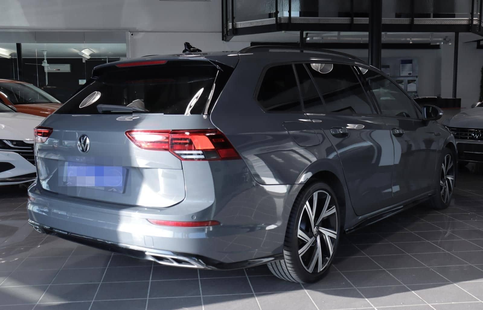 Volkswagen Golf 2.0 TDI R-Line Android Auto*Metallic foto 3