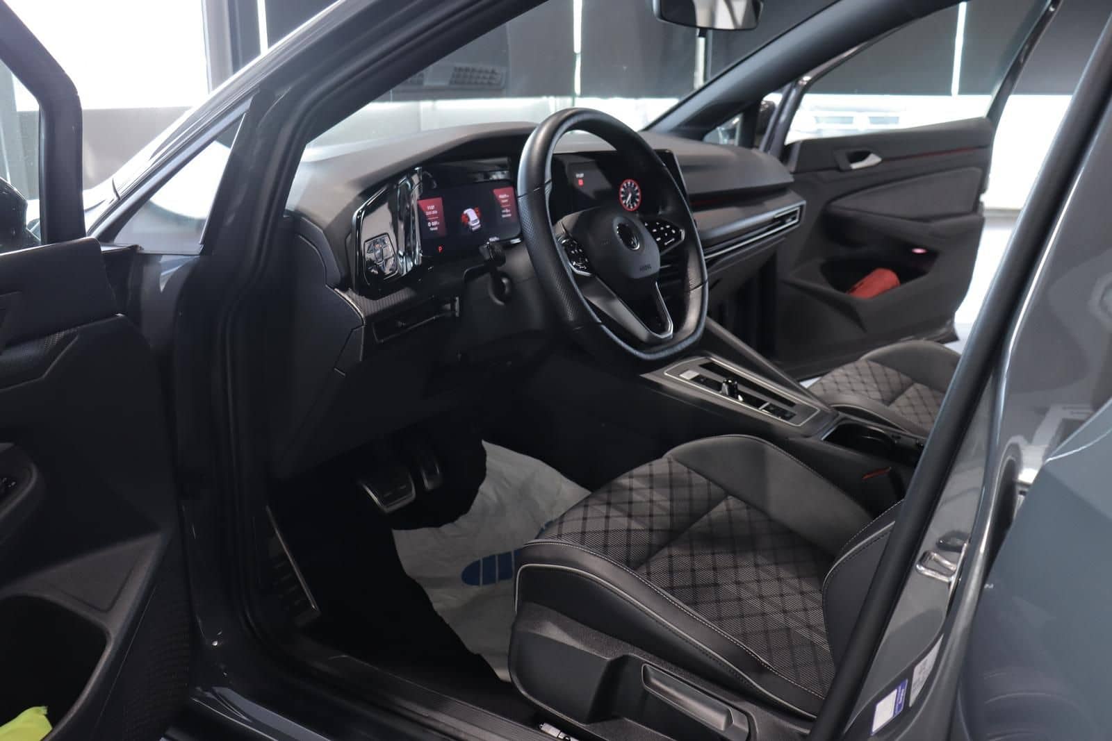 Volkswagen Golf 2.0 TDI R-Line Android Auto*Metallic foto 9