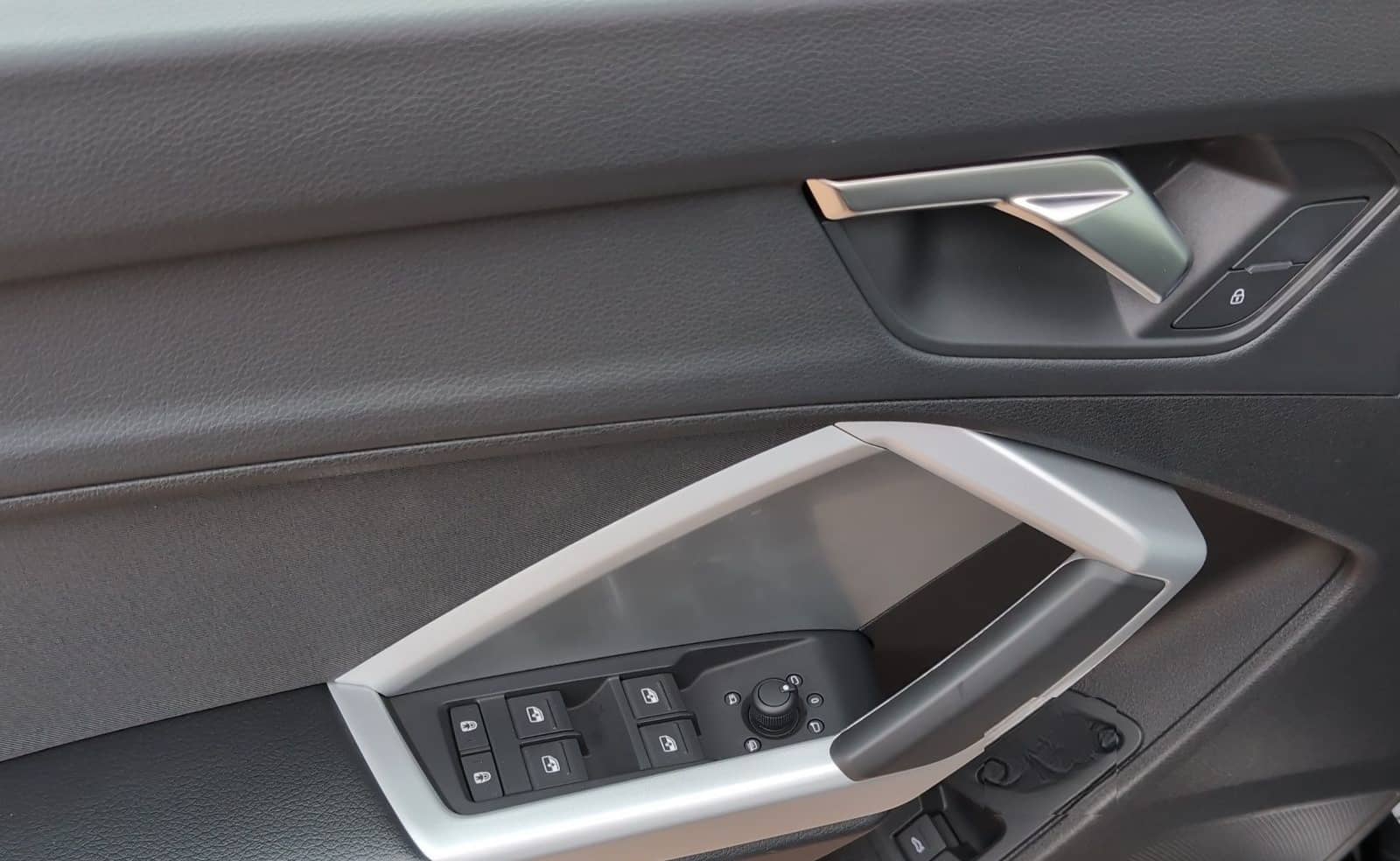 Audi Q3 35 TDI advanced S tro*LED*Virtual*Navi+*Kamer foto 13