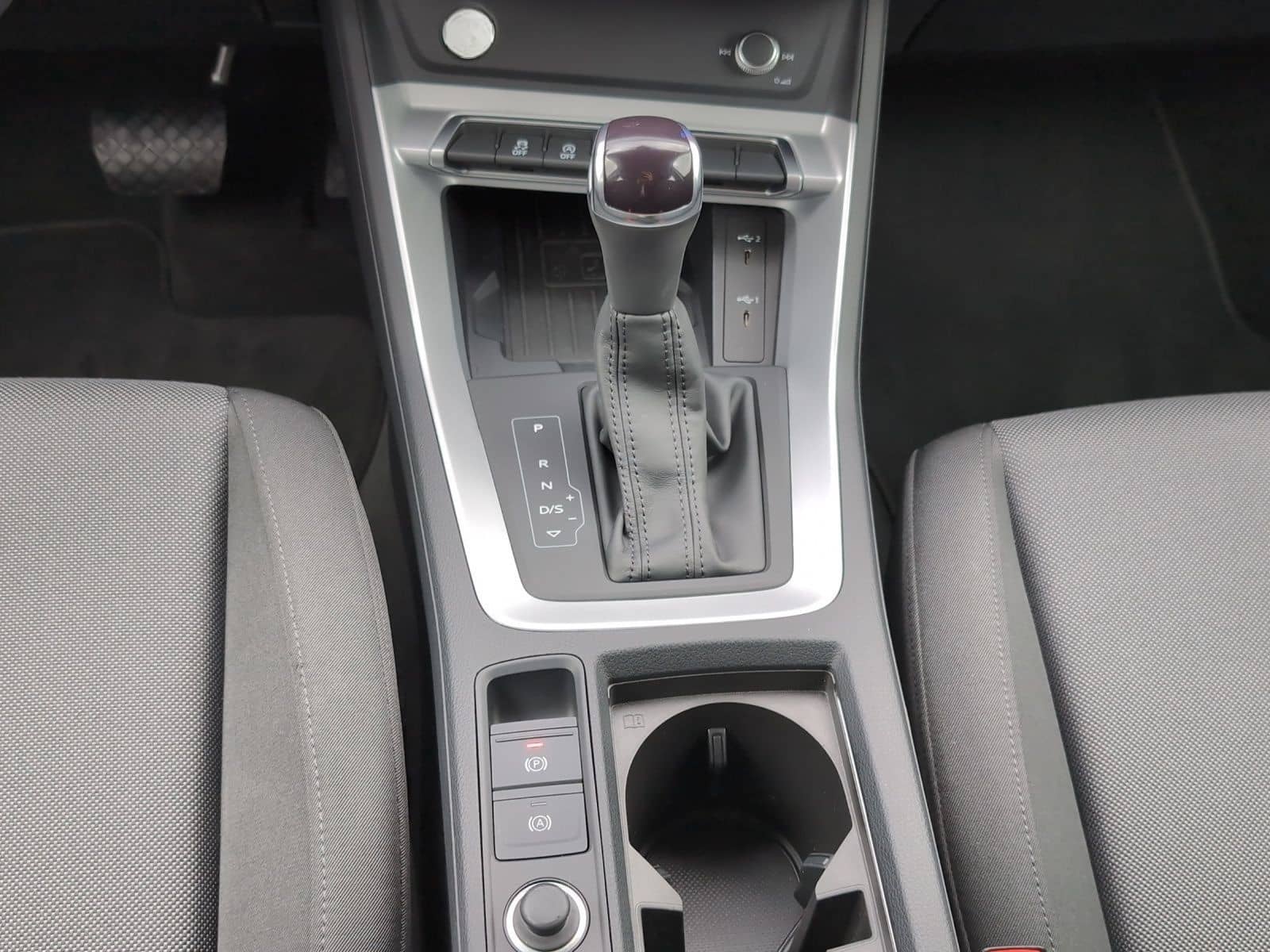 Audi Q3 35 TDI advanced S tro*LED*Virtual*Navi+*Kamer foto 7