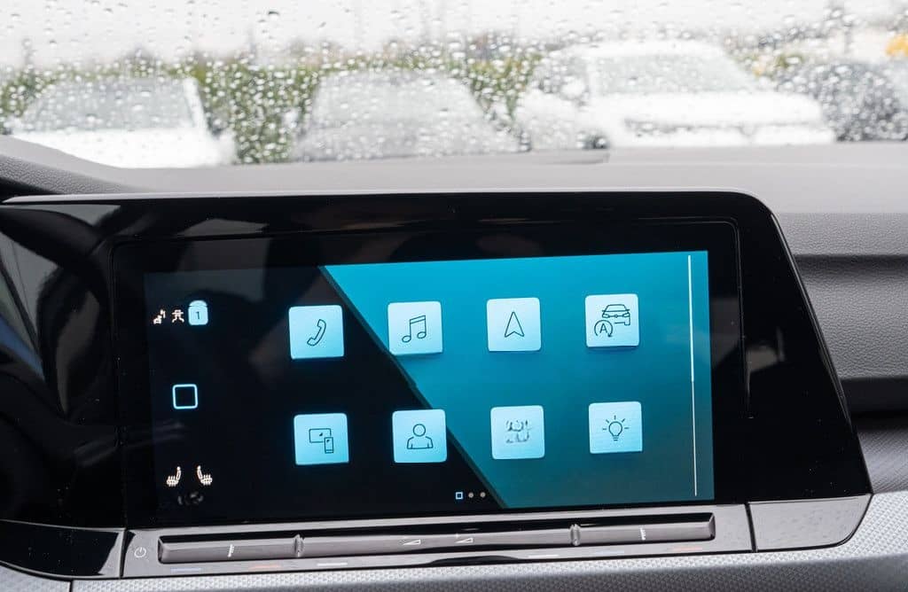 Volkswagen Golf VIII ACTIVE 2,0 l TDI DSG AHK ACC LED NAVI foto 13