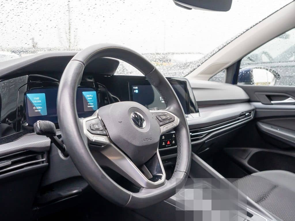 Volkswagen Golf VIII ACTIVE 2,0 l TDI DSG AHK ACC LED NAVI foto 24