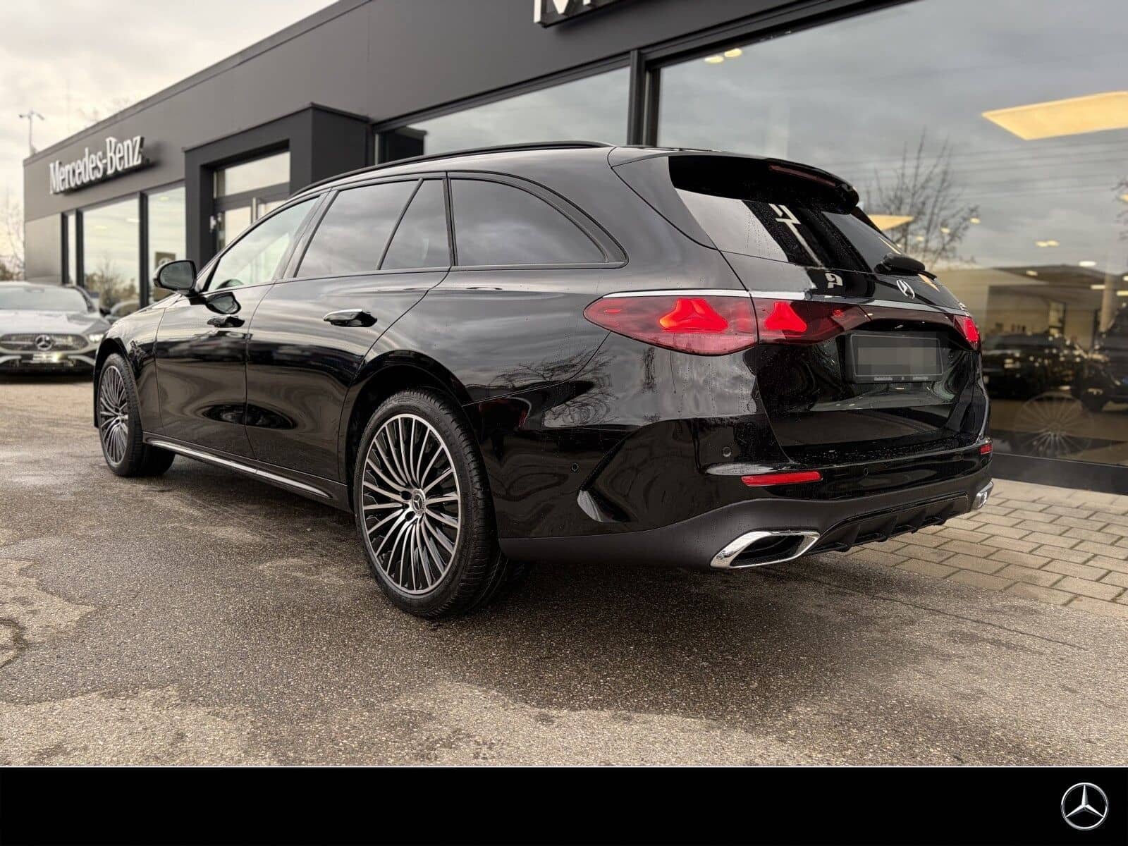 Mercedes-Benz E 450 d 4M T AMG Night Superscreen 3DDispl NP121 foto 3