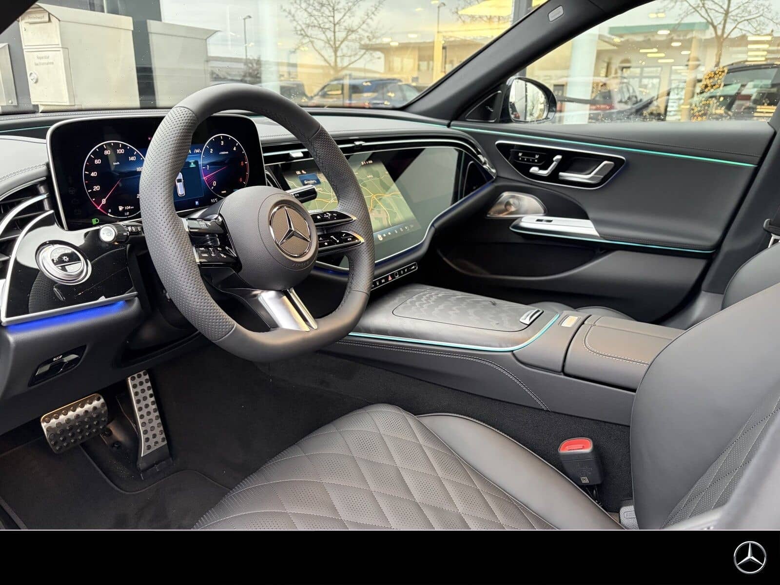 Mercedes-Benz E 450 d 4M T AMG Night Superscreen 3DDispl NP121 foto 4