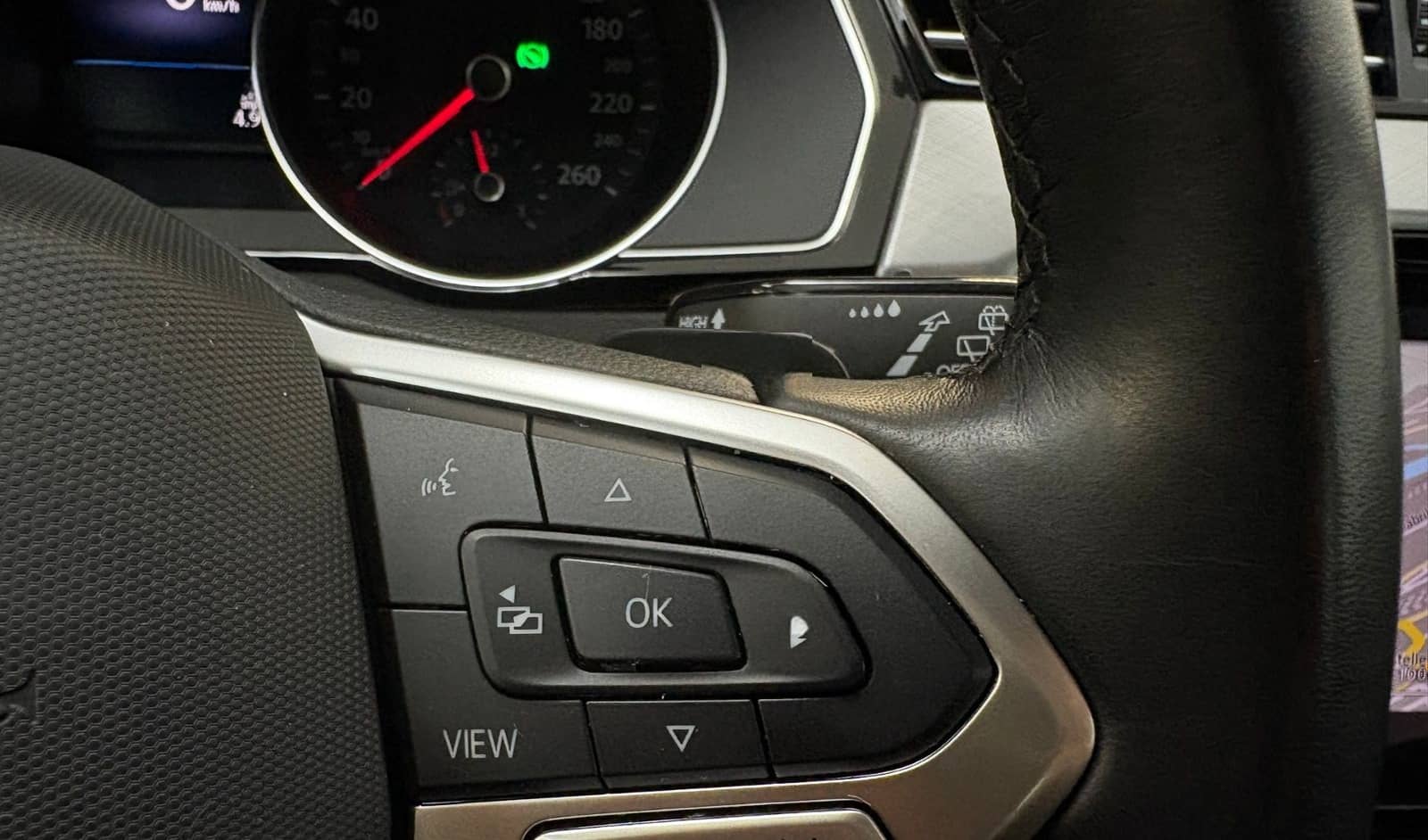 Volkswagen Passat Variant 2.0 TDI DSG Business Navi LED ACC foto 17