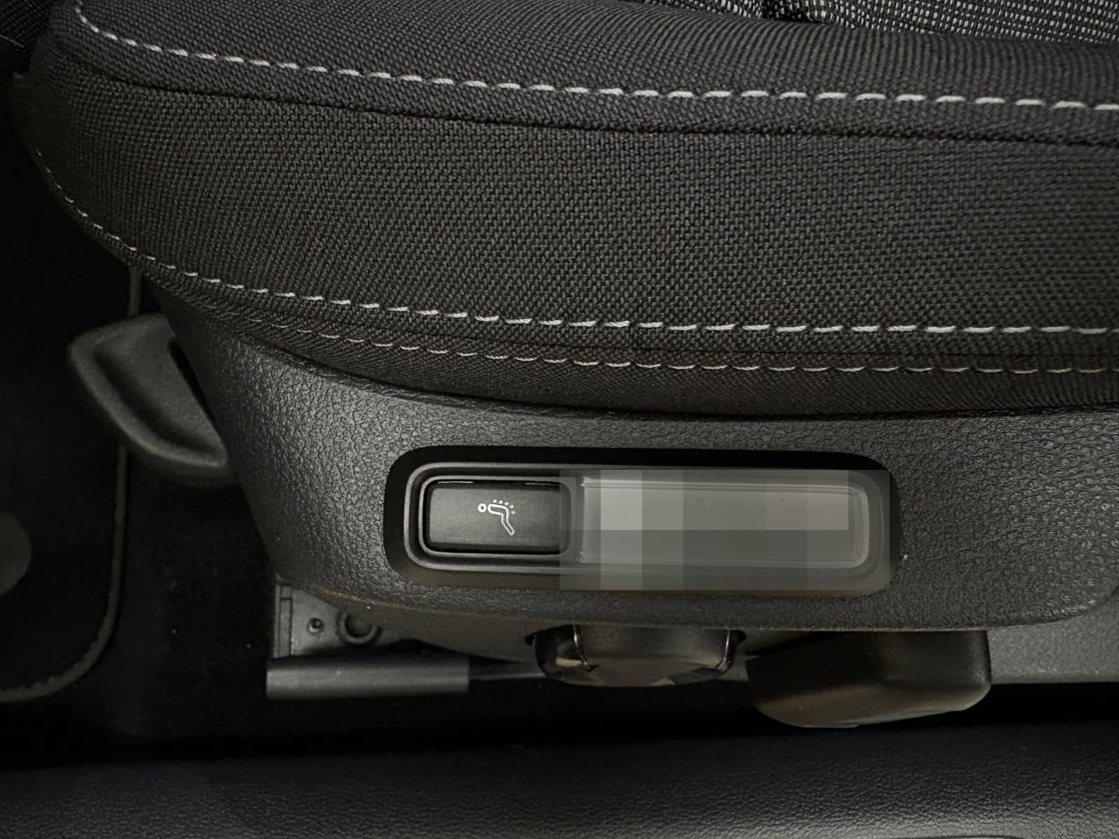 Volkswagen Passat Variant 2.0 TDI DSG Business Navi LED ACC foto 19