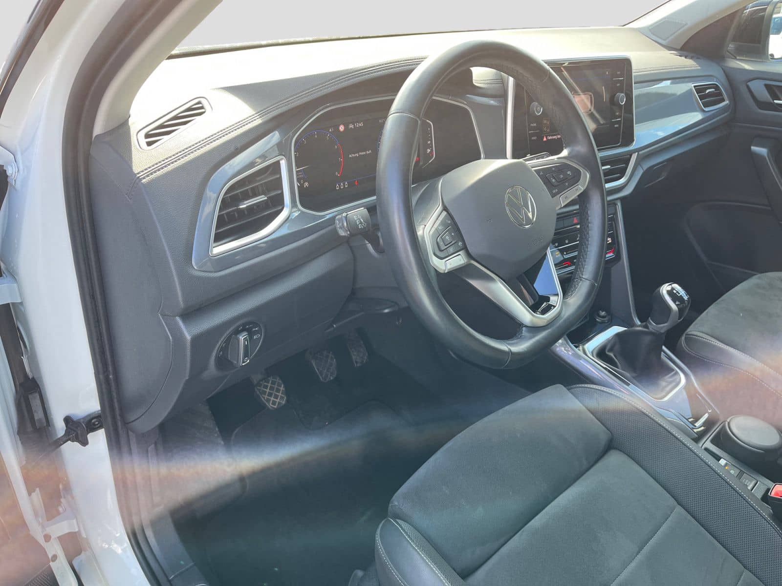 Volkswagen T-Roc 1.0TSI Style ACC App-C LED+ Navi PDC SHZ foto 13