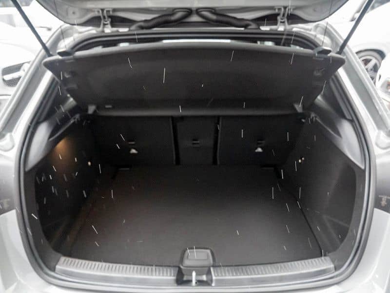 Mercedes-Benz A 180 d Kompaktlimousine AMG NIGHT DISTR KAMERA foto 14