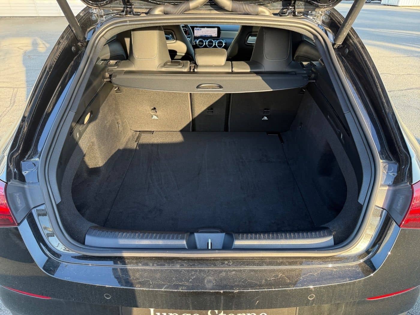 Mercedes-Benz CLA 200 d SB AMG ADV. PLUS+NIGHT+AHK+MULTIB+AMBI foto 13