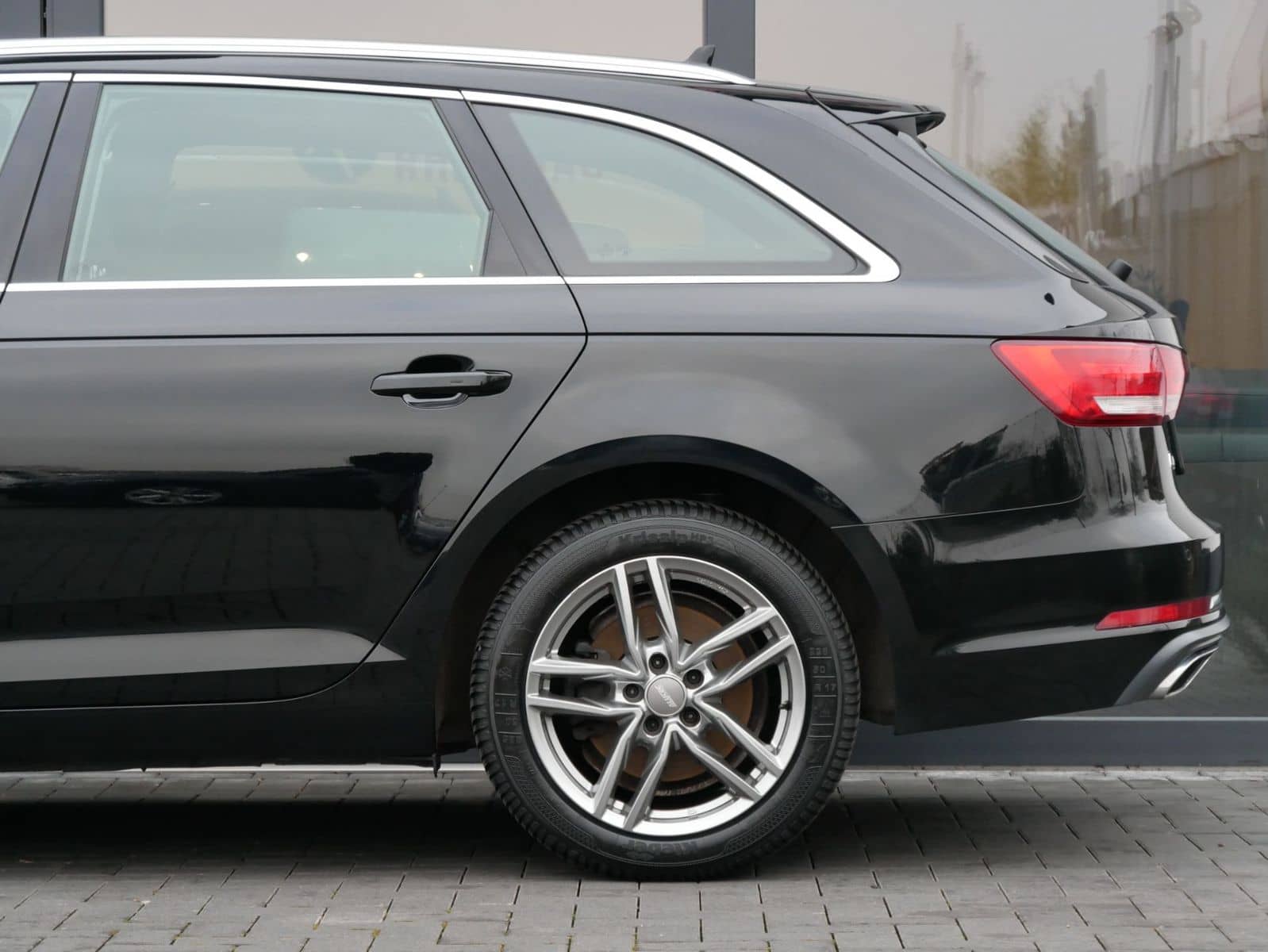 Audi A4 40 TDI sport TEMPO*TÜV NEU*Sitzhzg. foto 25