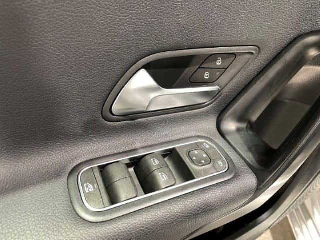 Mercedes-Benz A 200 Style Automatik EU6d LED Navi Klima PDC foto 16