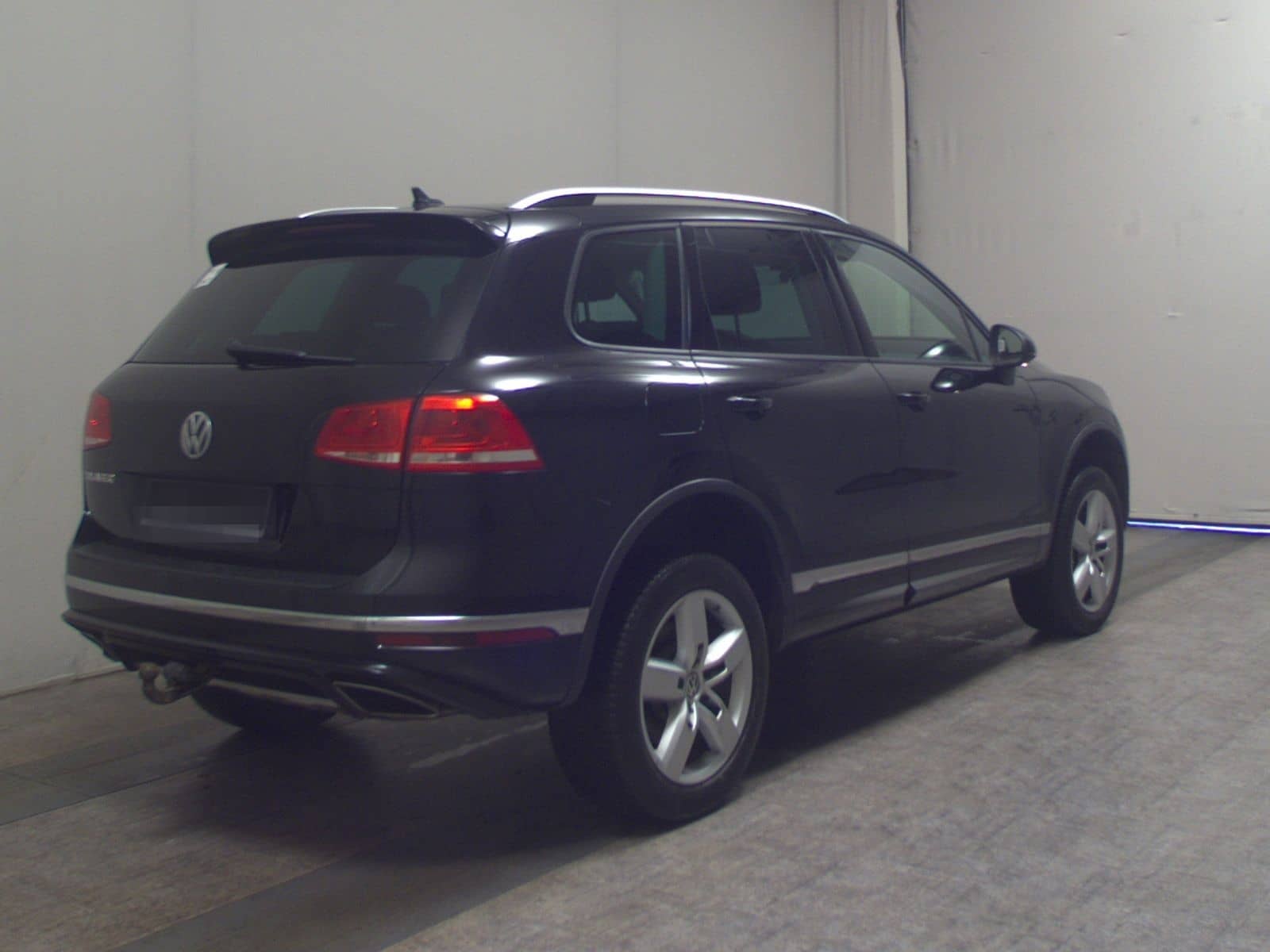 Volkswagen Touareg 3.0 TDI 4M R-Line Luft Leder Navi AHK foto 4