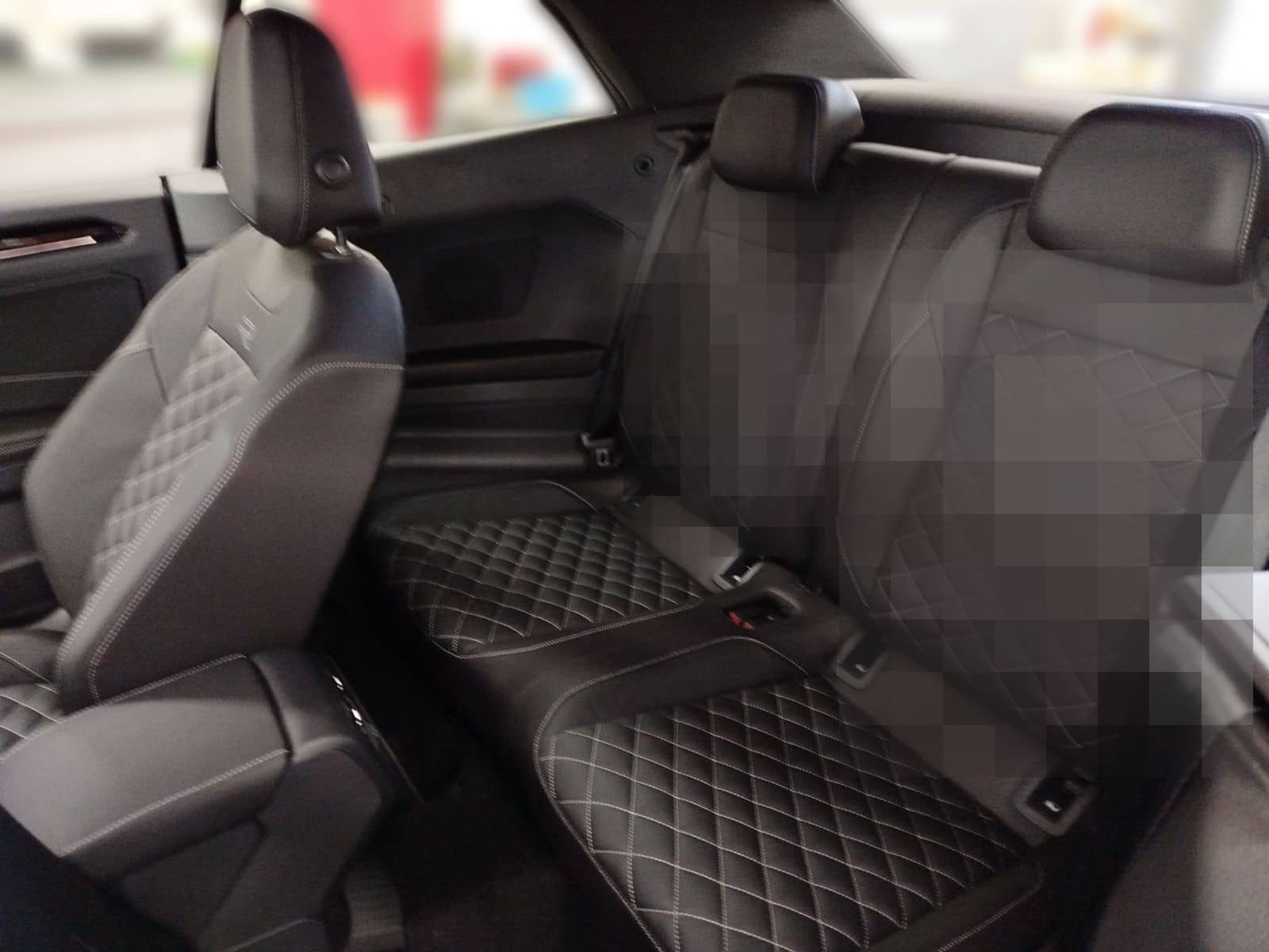 Volkswagen T-Roc Cabriolet 1.5 TSI DSG R-Line LEDER BEATS D foto 10