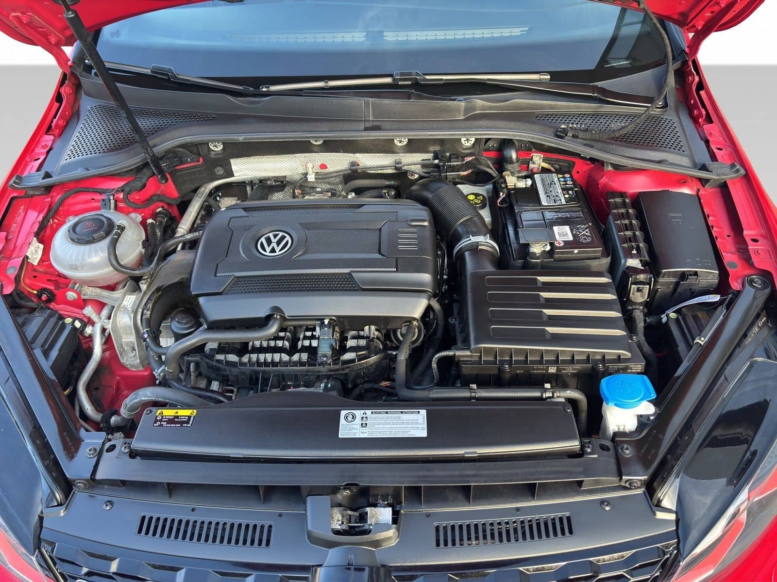 Volkswagen Golf GTI 2.0 TSI Performance Navi AdapLED ACC Na foto 13