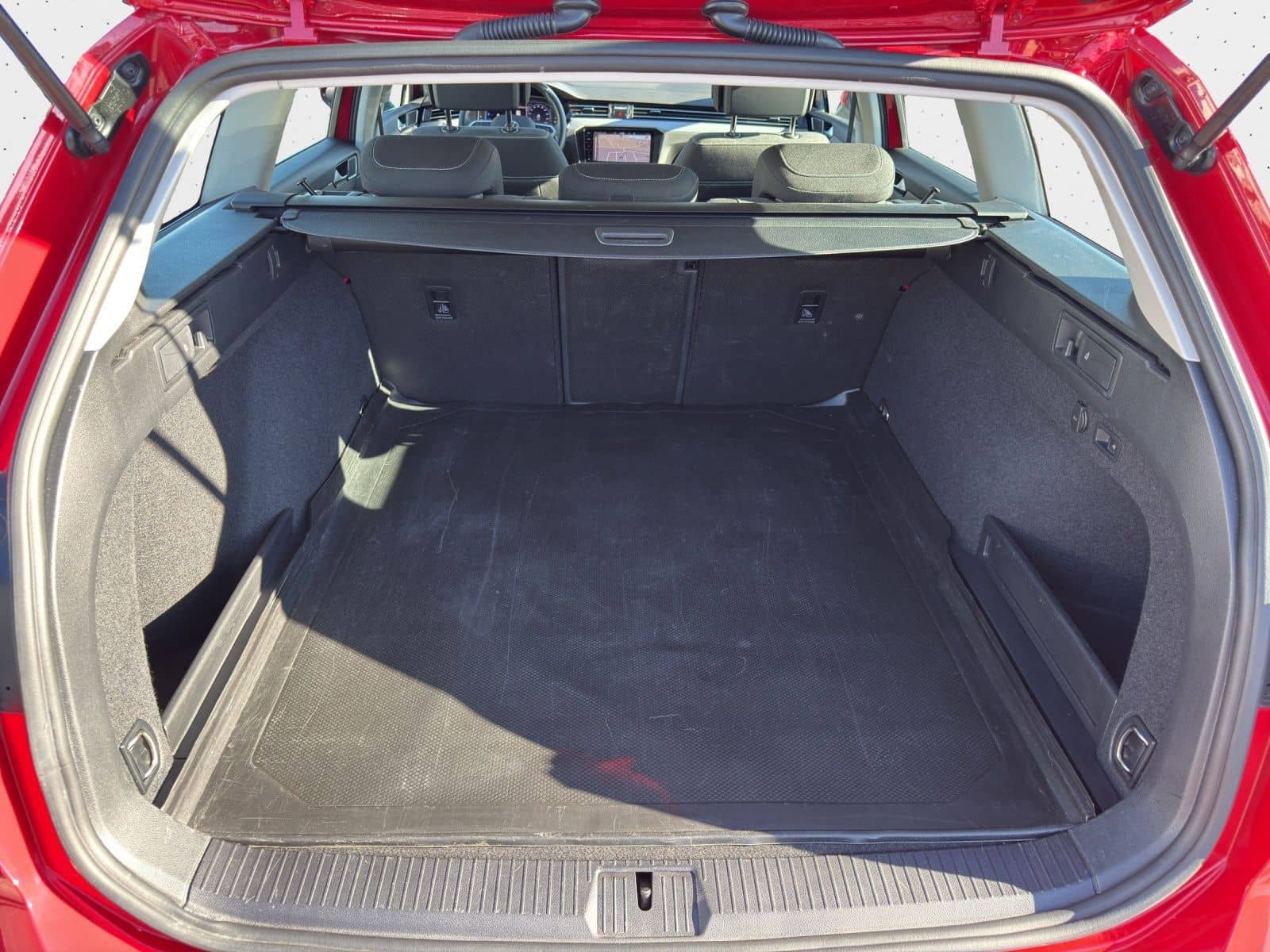 Volkswagen Passat Variant 2.0 TDI DSG Business *Navi*AHK*Ka foto 13