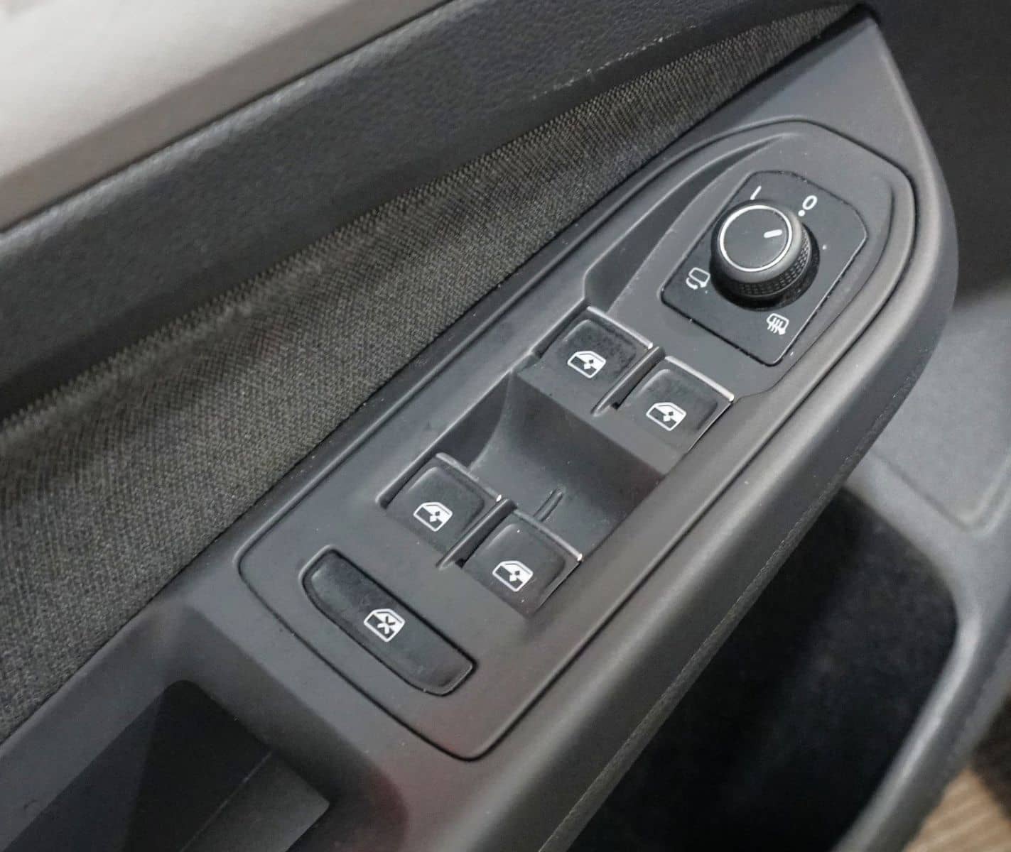 Volkswagen Golf VIII Variant Life 2.0 TDI *LED*NAVI*CARPLAY foto 19