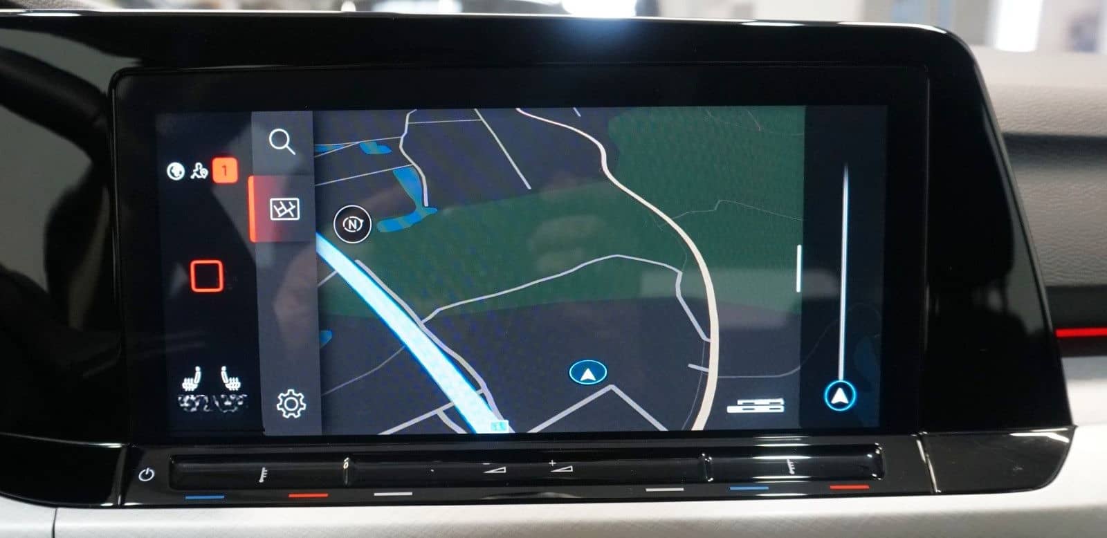 Volkswagen Golf VIII Variant Life 2.0 TDI *LED*NAVI*CARPLAY foto 22