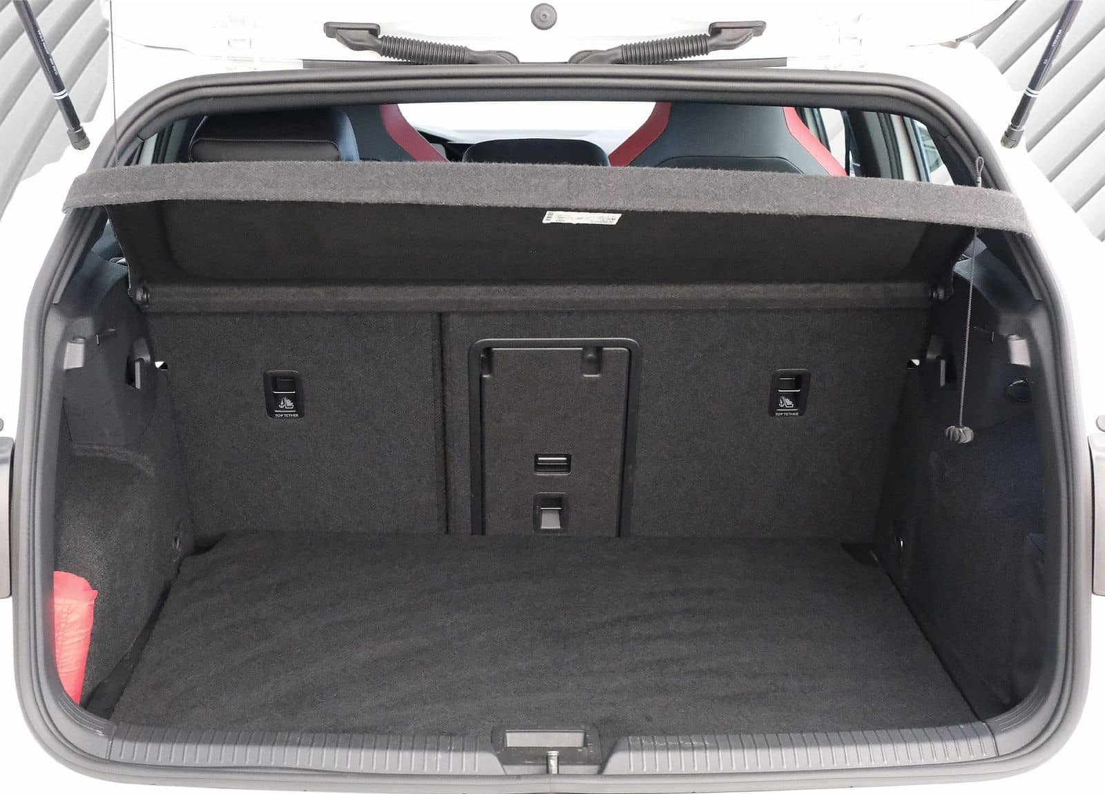 Volkswagen Golf GTI VIII Lim. Clubsport NAVI LED PDC V+H foto 6