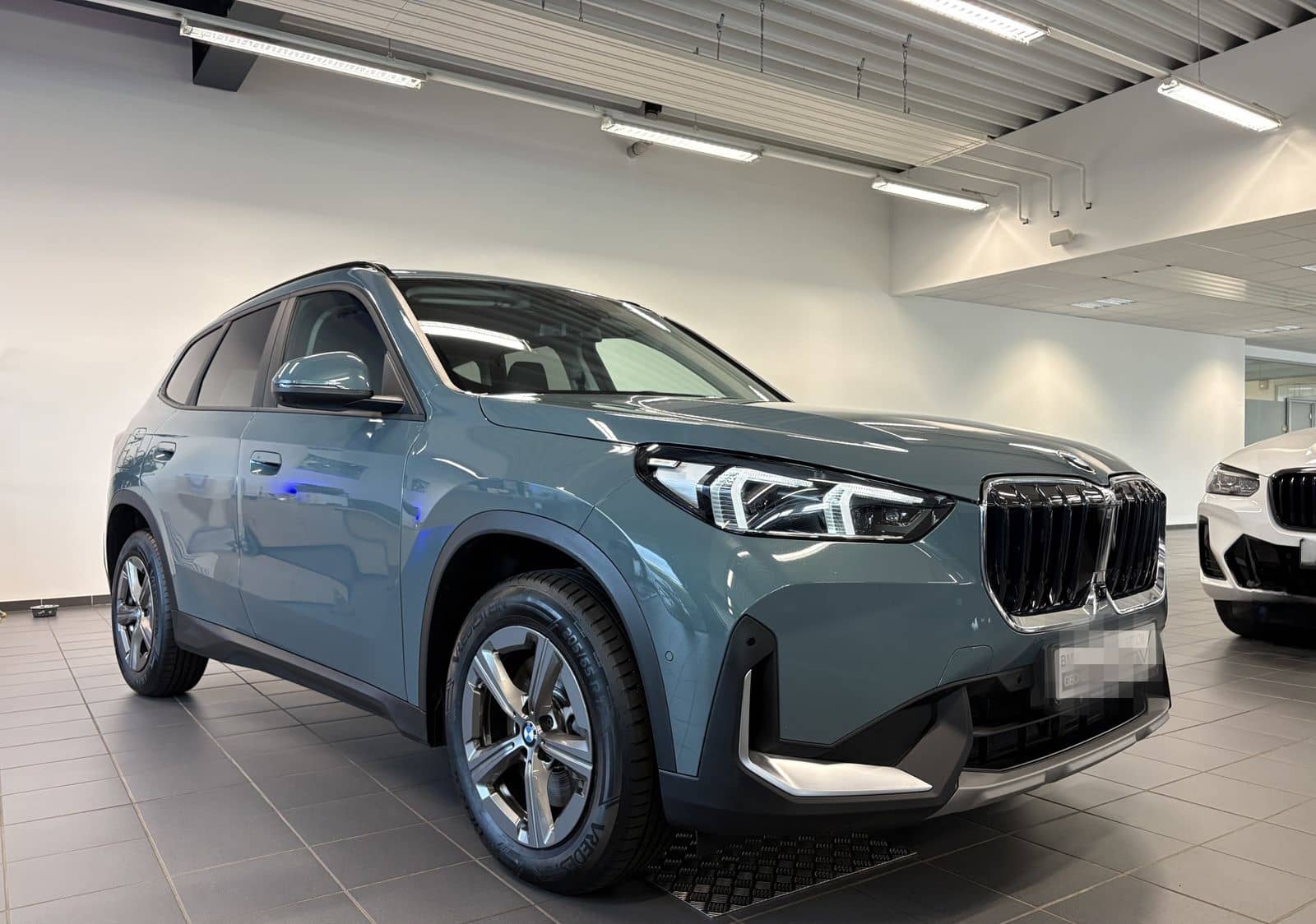 BMW X1 xDrive23d HUD ACC 360°KAM RFK NAVI LED DAB foto 17