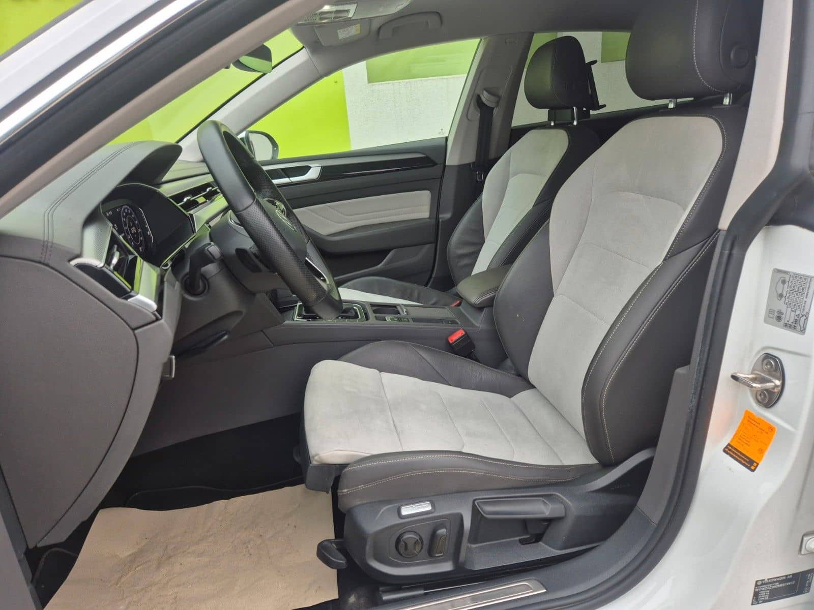 Volkswagen Arteon 2.0 TDI SCR DSG Elegance foto 11