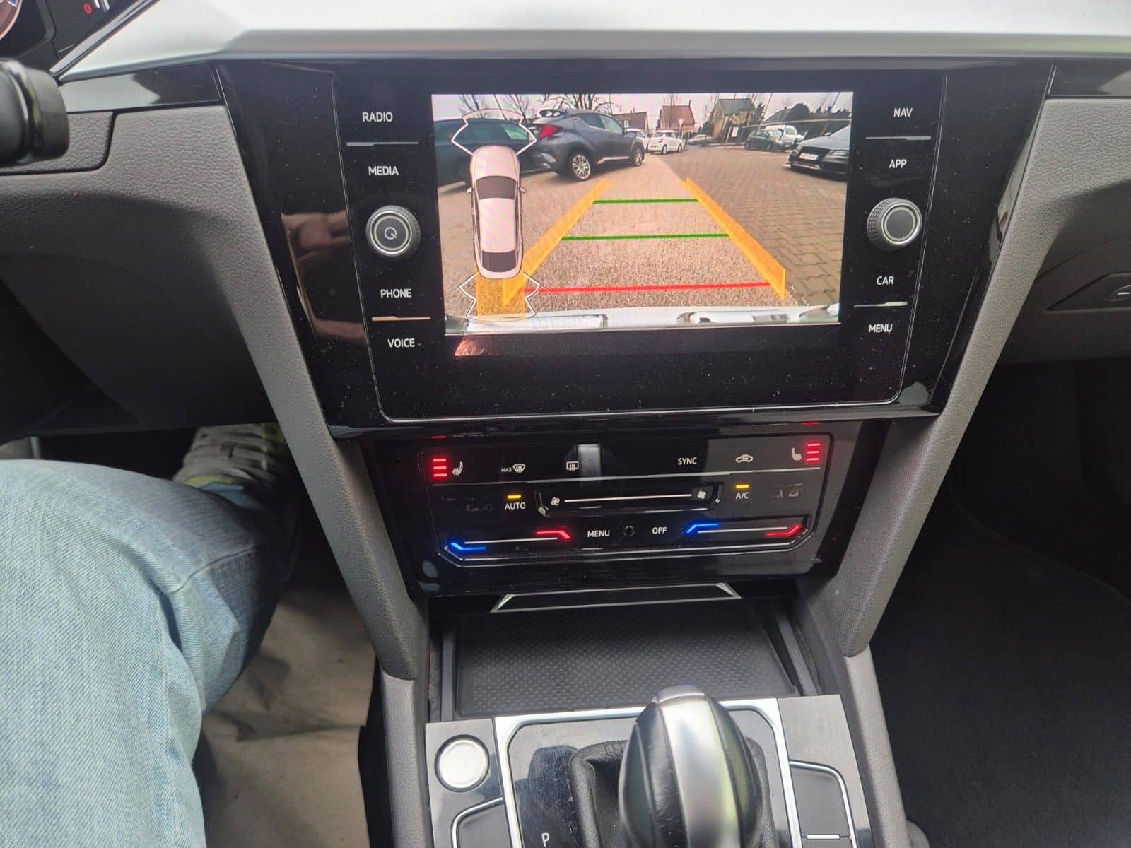 Volkswagen Arteon 2.0 TDI SCR DSG Elegance foto 21