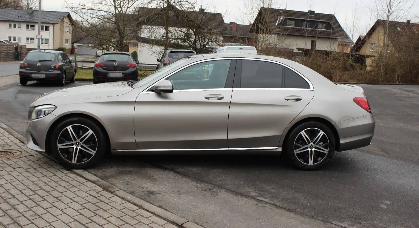 Mercedes-Benz C 200d Limousine/Leder/Navi/PDC+Kamera/LED foto 5