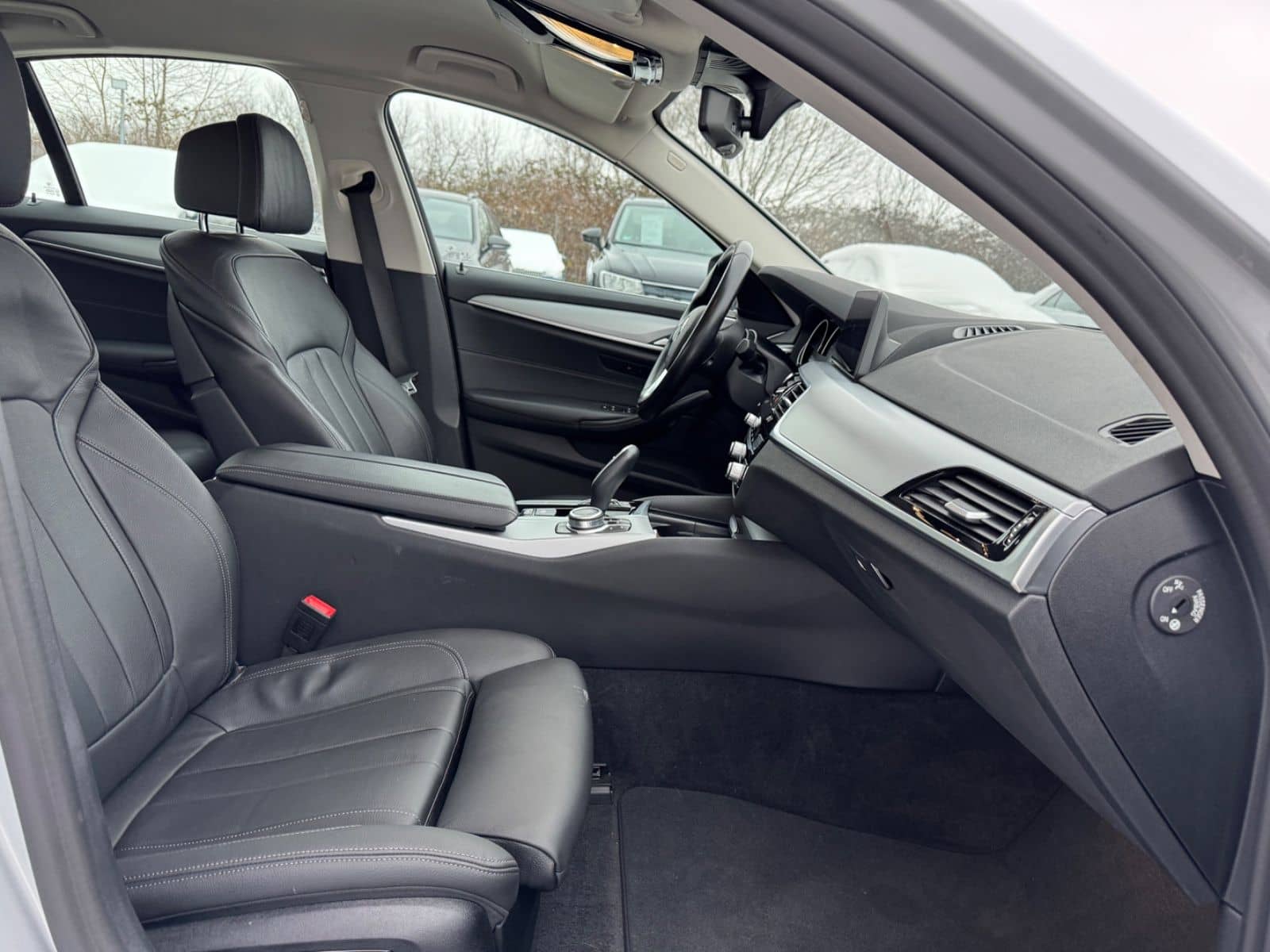 BMW 530 d/AUT/SHZ/PDC/TEMP/ foto 11