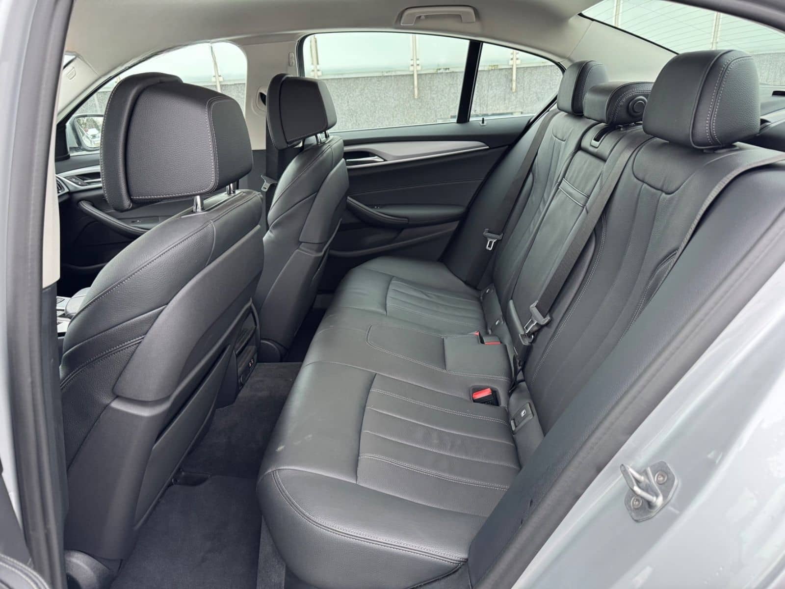 BMW 530 d/AUT/SHZ/PDC/TEMP/ foto 14