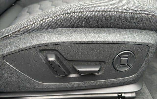 Audi A6 Avant e-tron performance TechPluls*B&O foto 19