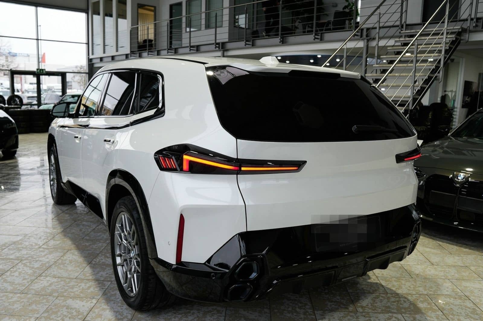 BMW XM 50e AHK Autobahnass. D-A-Prof. foto 7