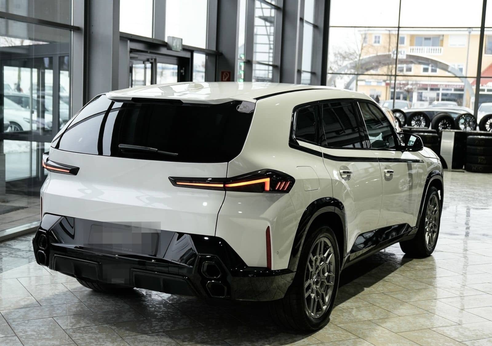 BMW XM 50e AHK Autobahnass. D-A-Prof. foto 9