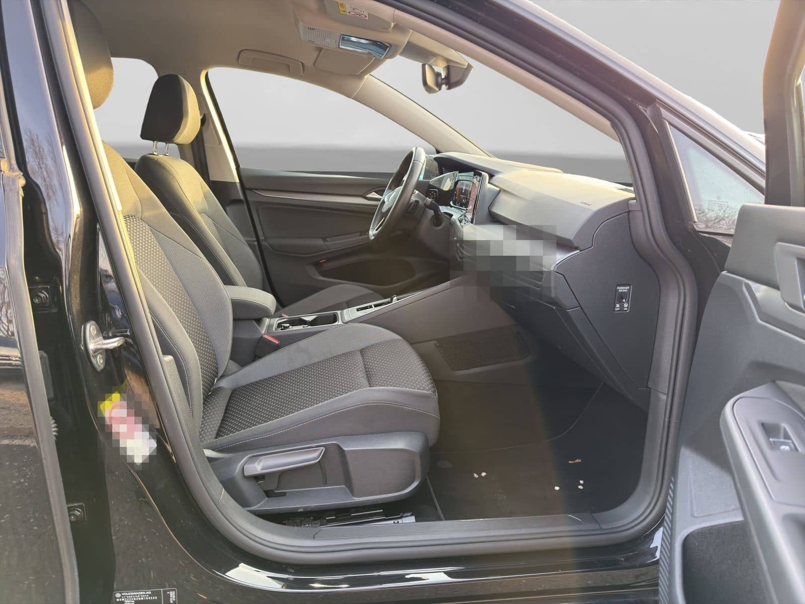 Volkswagen Golf 2.0 TDI DSG ACTIVE NAVI AHK KAMERA SITZHZG foto 4