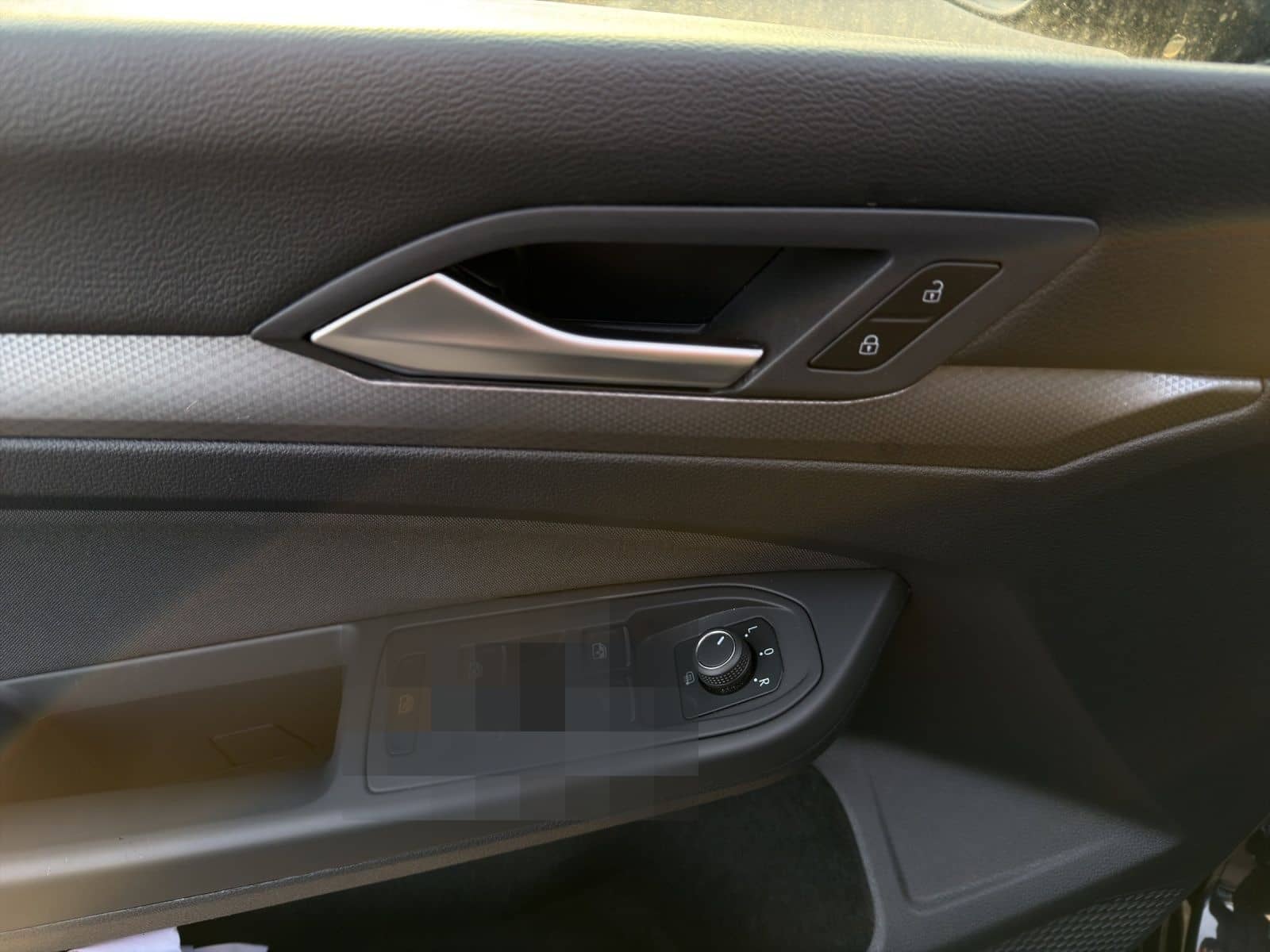 Volkswagen Golf 2.0 TDI DSG ACTIVE NAVI AHK KAMERA SITZHZG foto 8