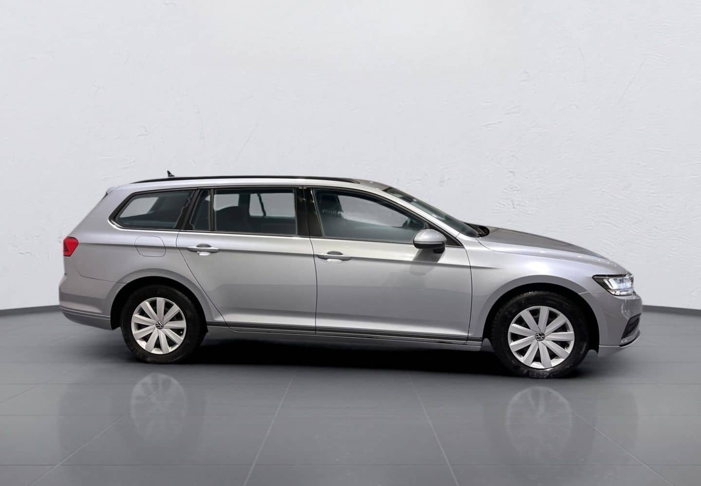 Volkswagen Passat Variant 2.0 TDI DSG LED NAVIGATION KAMERA foto 6