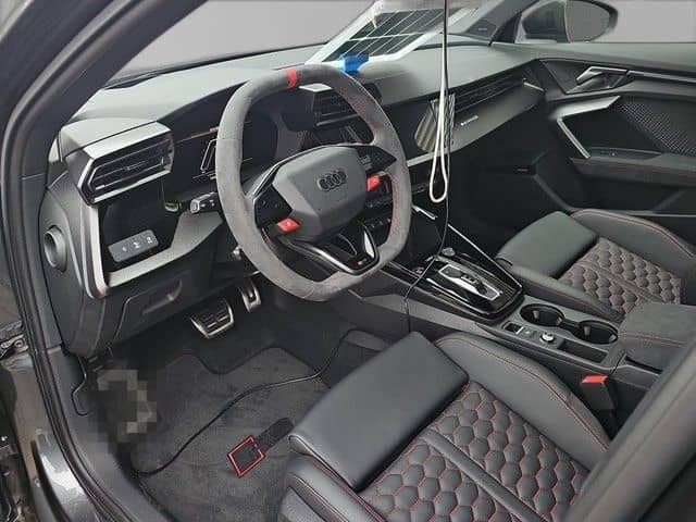 Audi RS 3 Lim. 2.5 TFSI quattro S-tr. Matrix HUD Pano foto 6