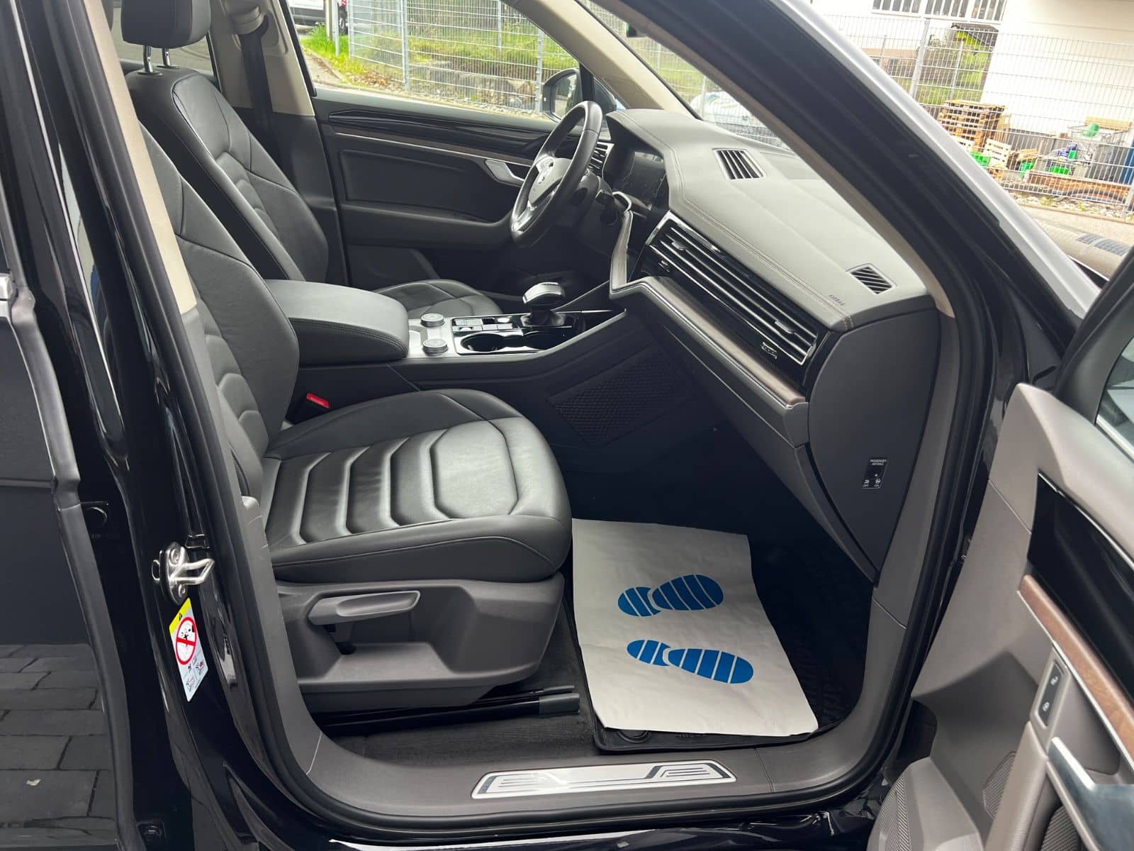 Volkswagen Touareg Atmosphere 4Motion 3.0 V6 TDI/R-line foto 14