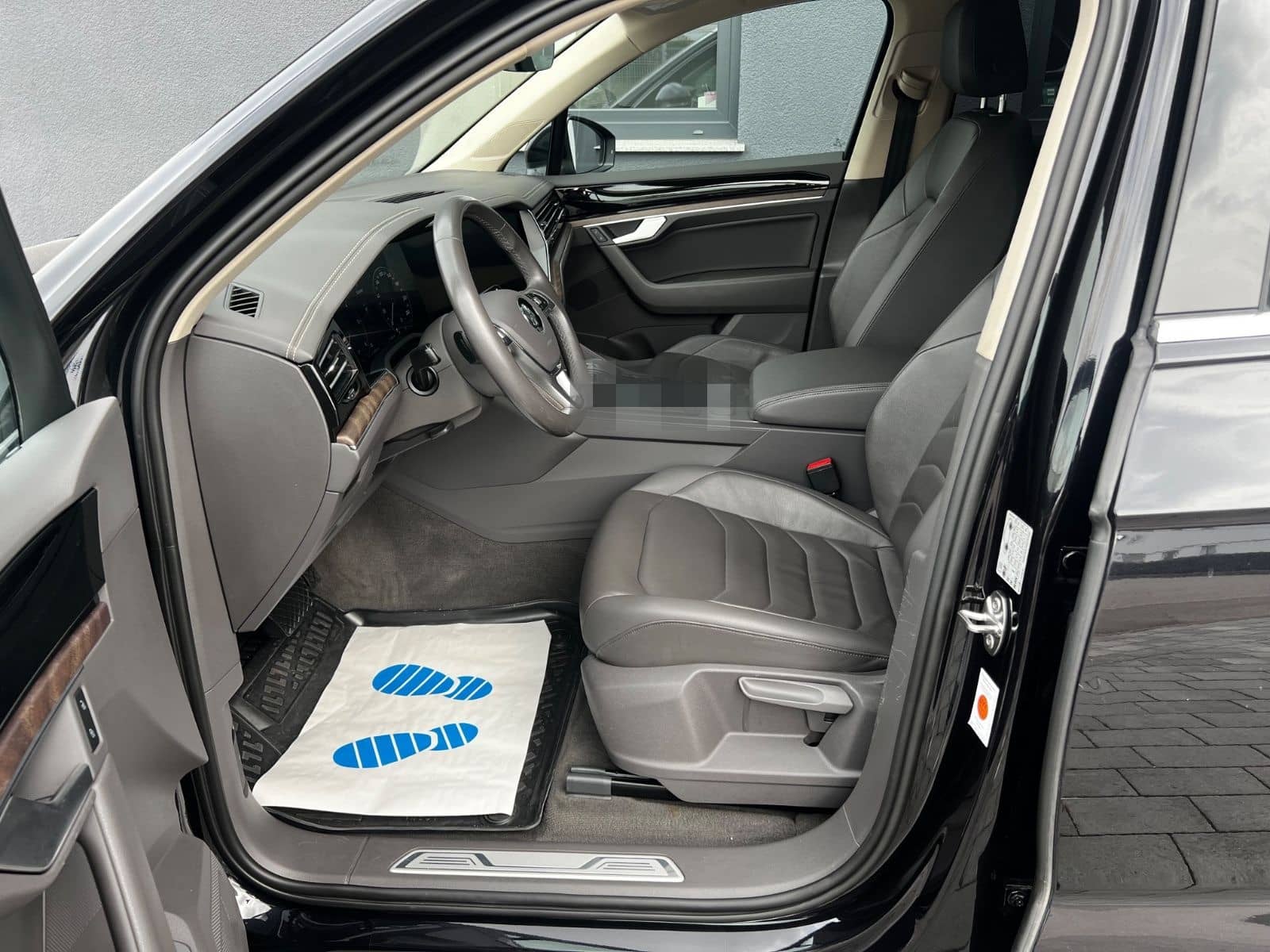 Volkswagen Touareg Atmosphere 4Motion 3.0 V6 TDI/R-line foto 7