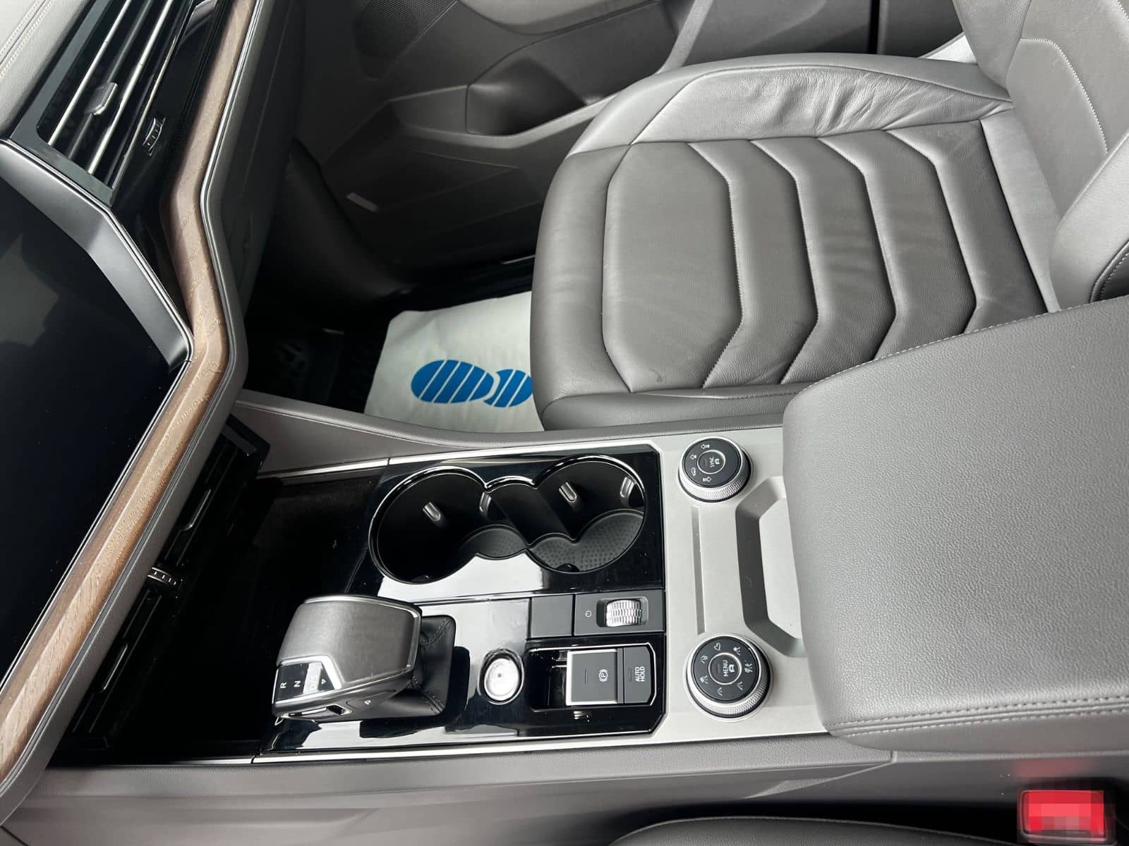 Volkswagen Touareg Atmosphere 4Motion 3.0 V6 TDI/R-line foto 9