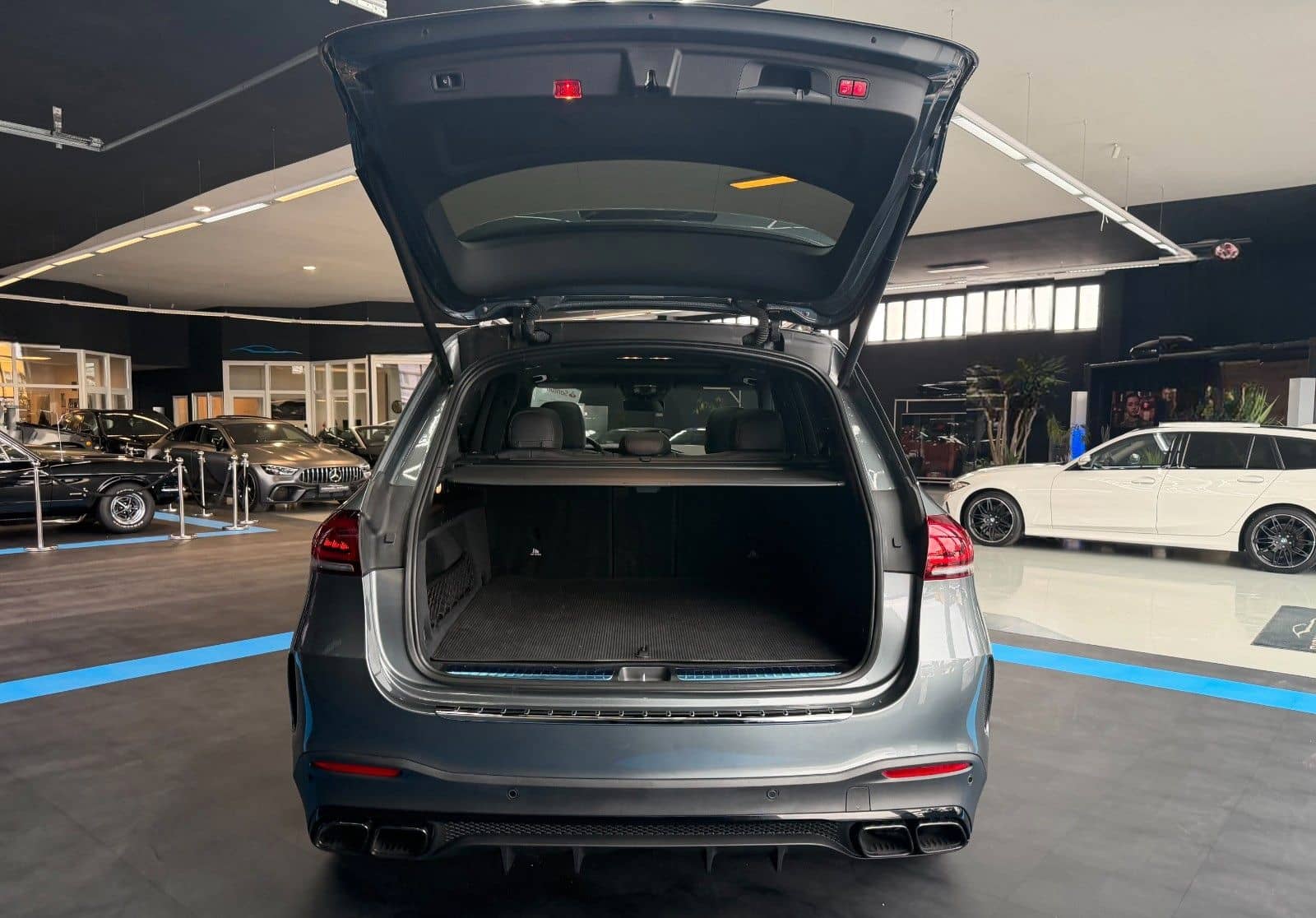 Mercedes-Benz GLE63 AMG+SHZ+PANO+AHK+HeadUp+Burmester+AMG-LMR foto 10