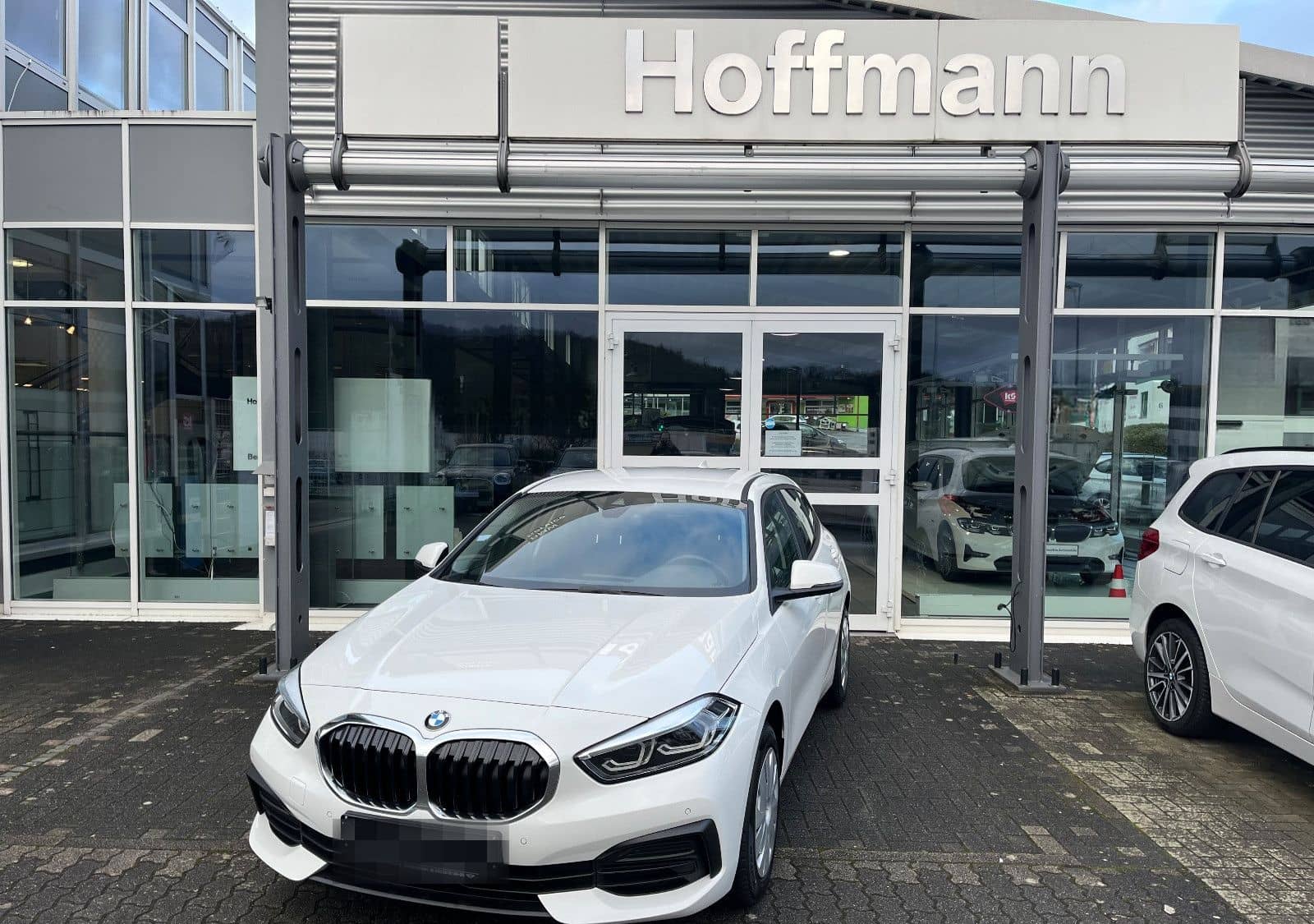 BMW 116dA F40 Live Cockpit Prof./LED/DAB/PDC foto 1