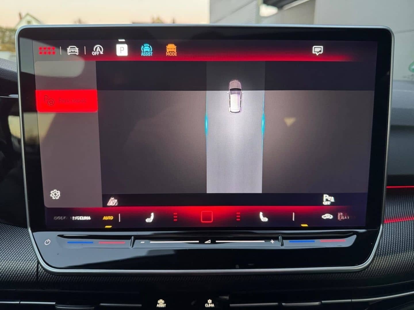 Volkswagen Golf VIII 2,0 l TSI OPF 195 kW (265 PS) 7-G DSG  foto 19