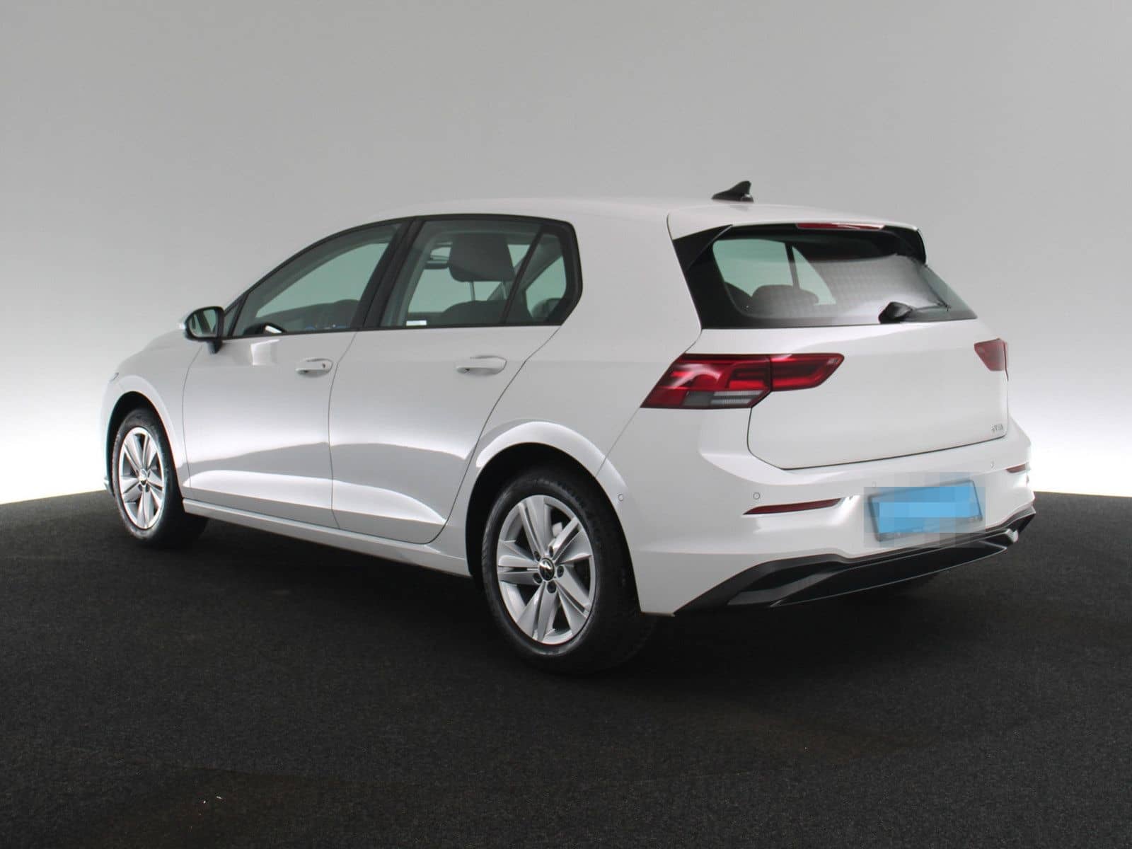 Volkswagen Golf VIII 1.5 eTSI Life LED NAVI SHZ PDC KEYLESS foto 6