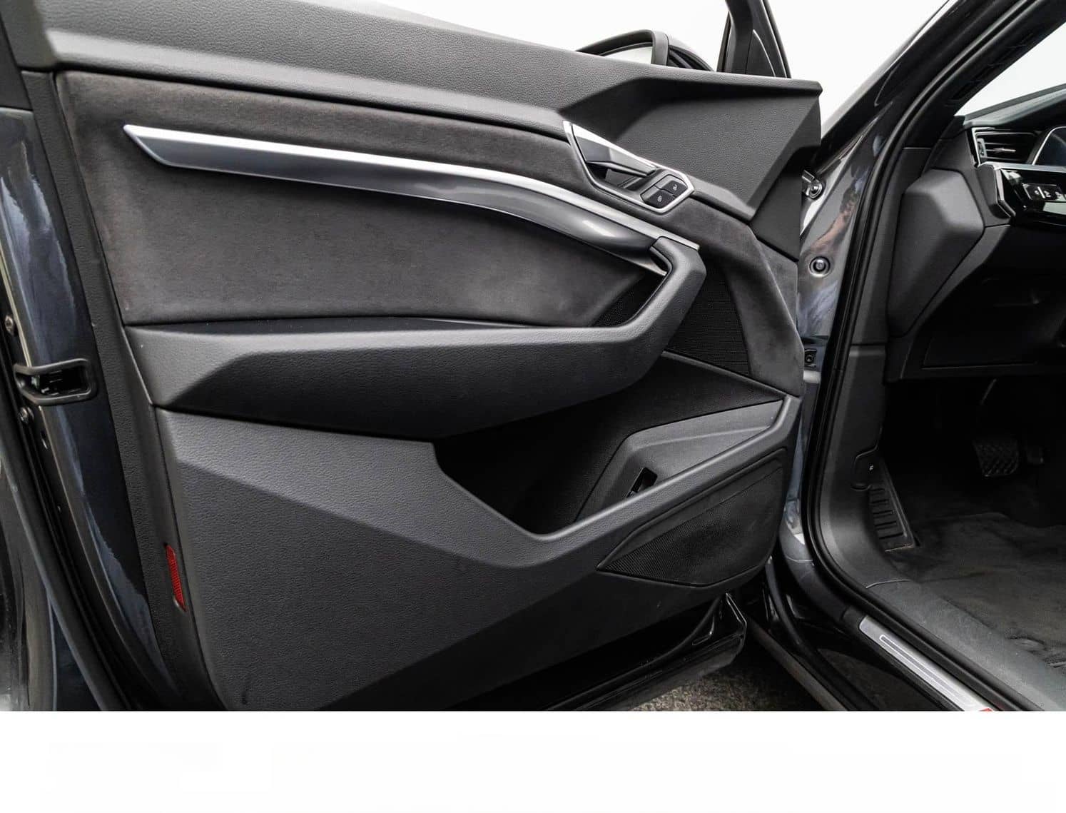 Audi E-TRON 55 2x S LINE/BLACK/21Z./AIR-SUS/DAB/PANO foto 14