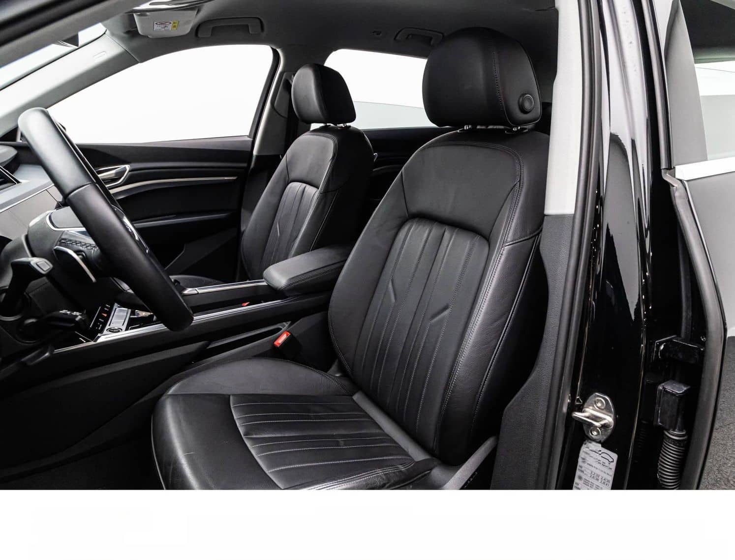 Audi E-TRON 55 Q S LINE/21Z./MATRIX/ACC/CARPLAY/360° foto 15