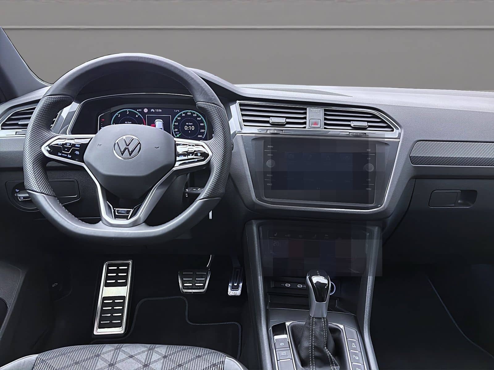 Volkswagen Tiguan 2.0 TDI DSG R-LINE STDHZG NAVI KAMERA AHK foto 13