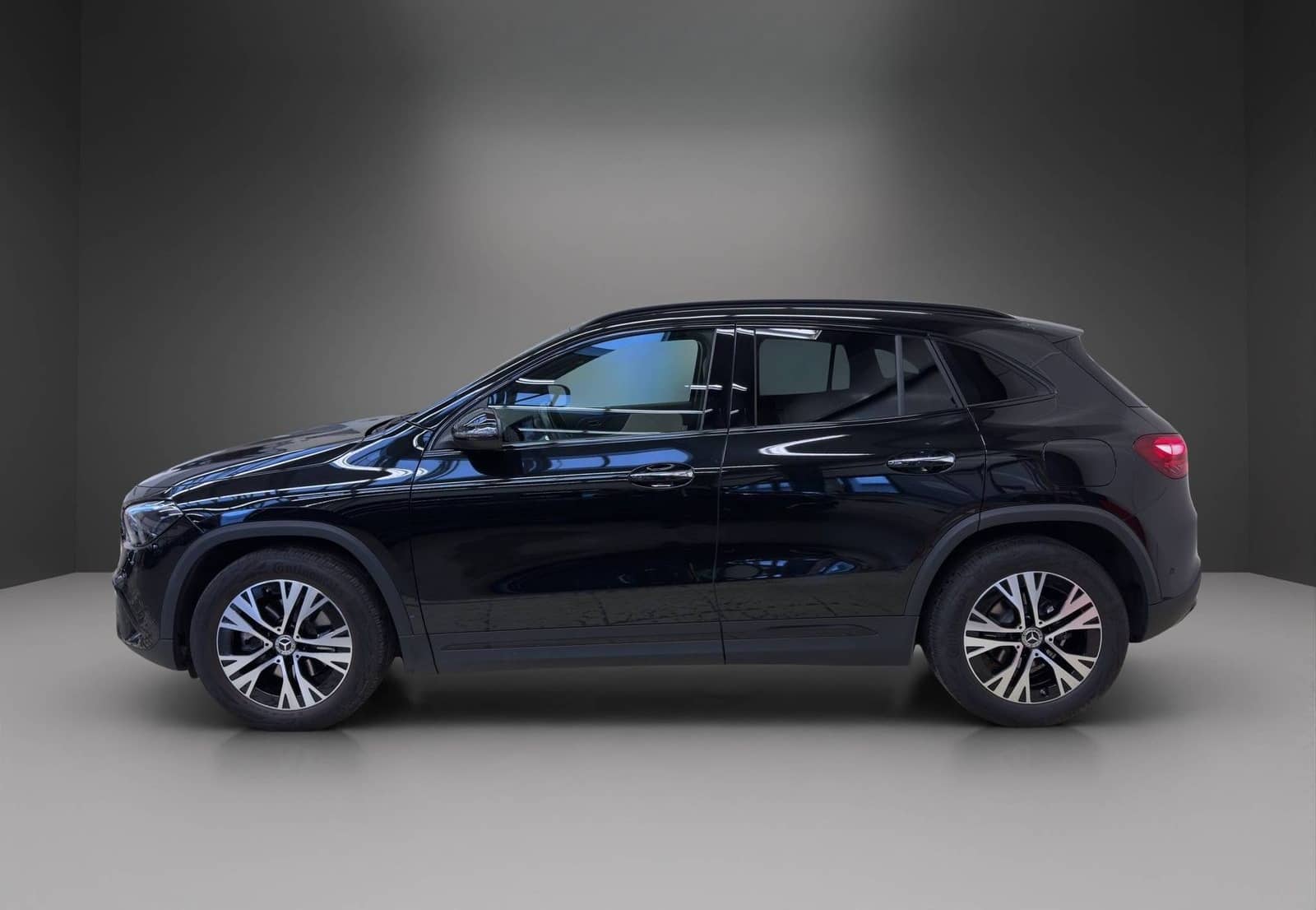 Mercedes-Benz GLA 200 Progressive*NIGHT*Leder Beige*Keyles*18" foto 5