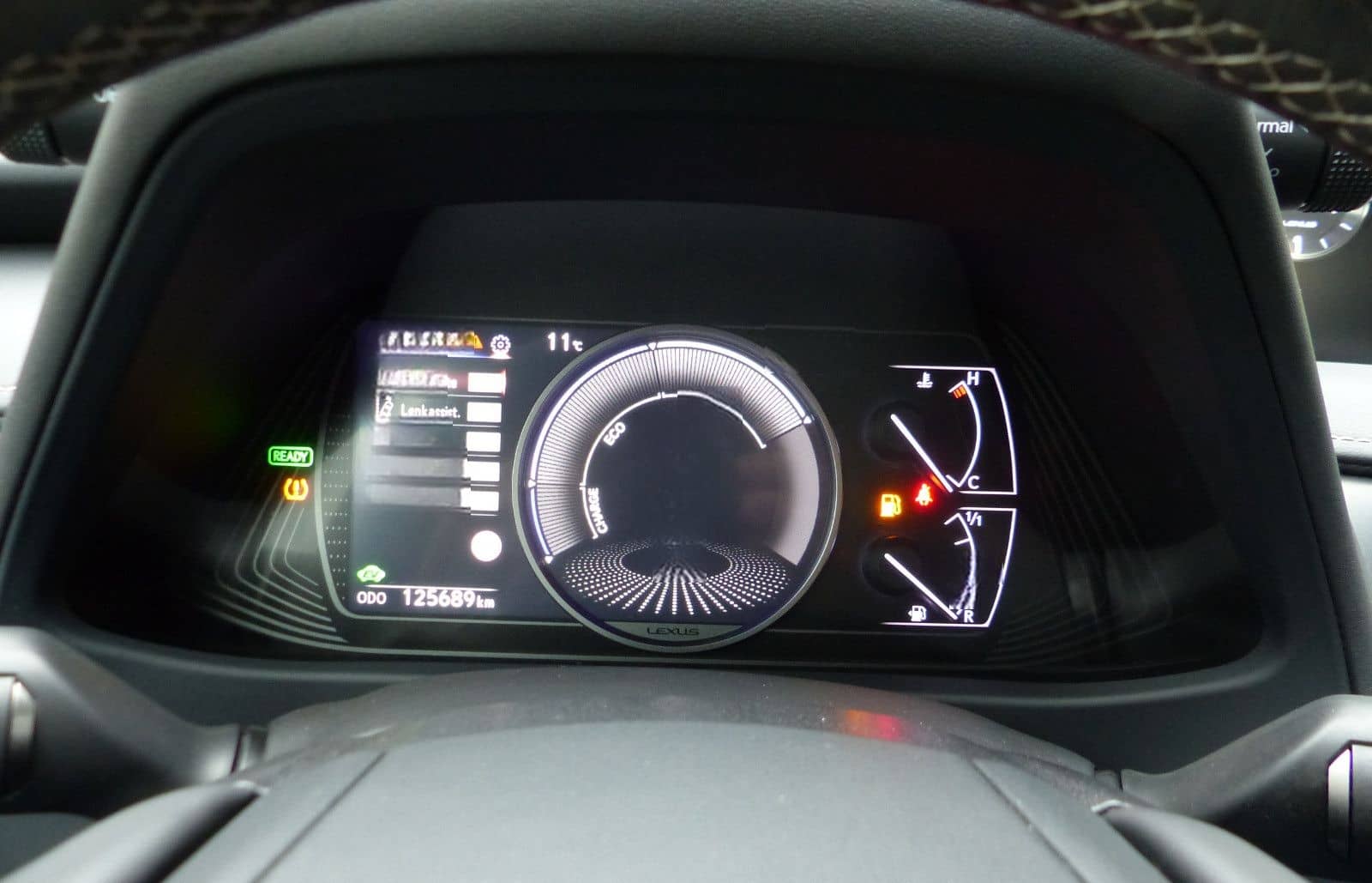 Lexus UX 250h Launch Edition Navi Kamera Velours DAB foto 14