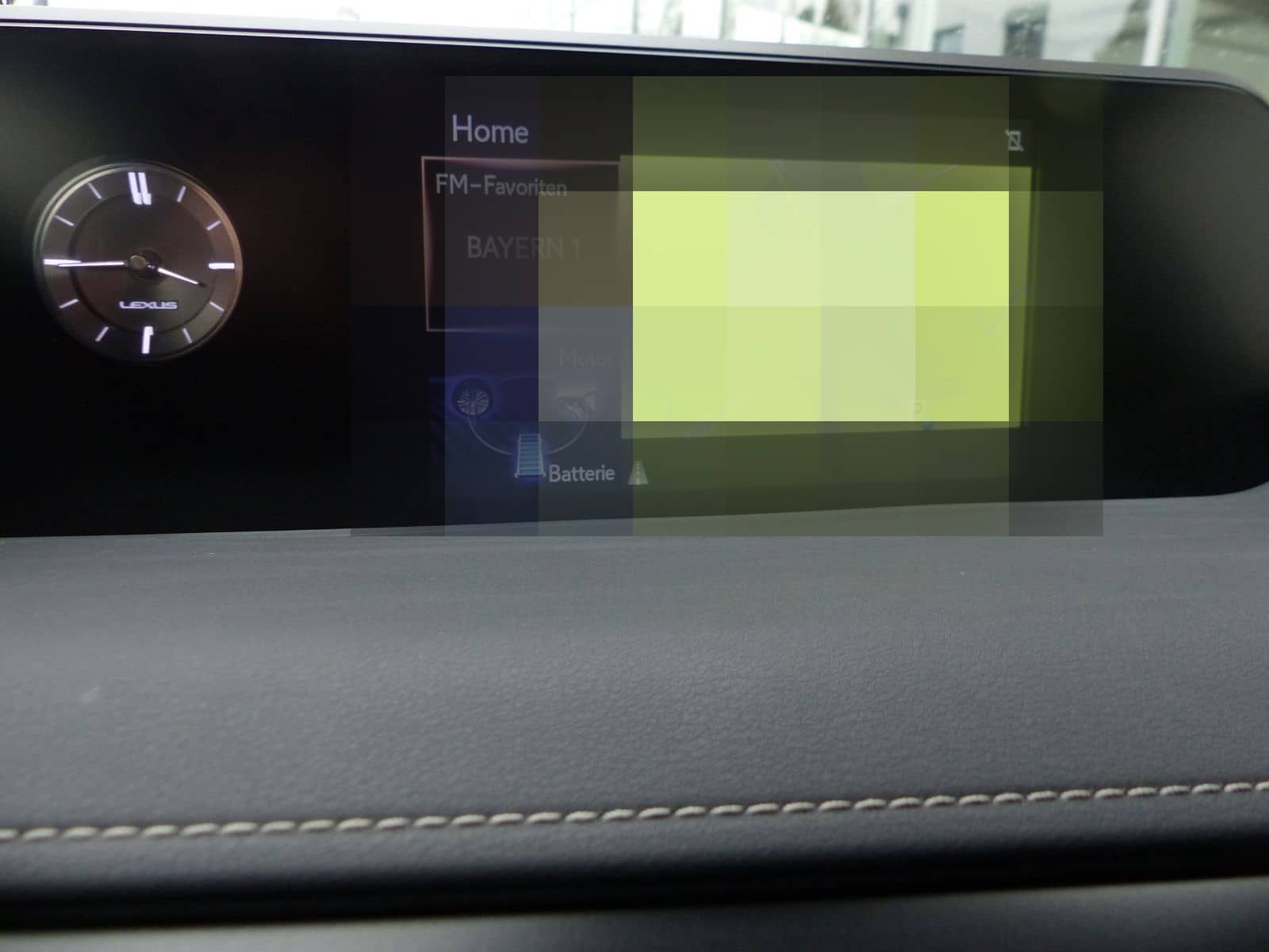 Lexus UX 250h Launch Edition Navi Kamera Velours DAB foto 16