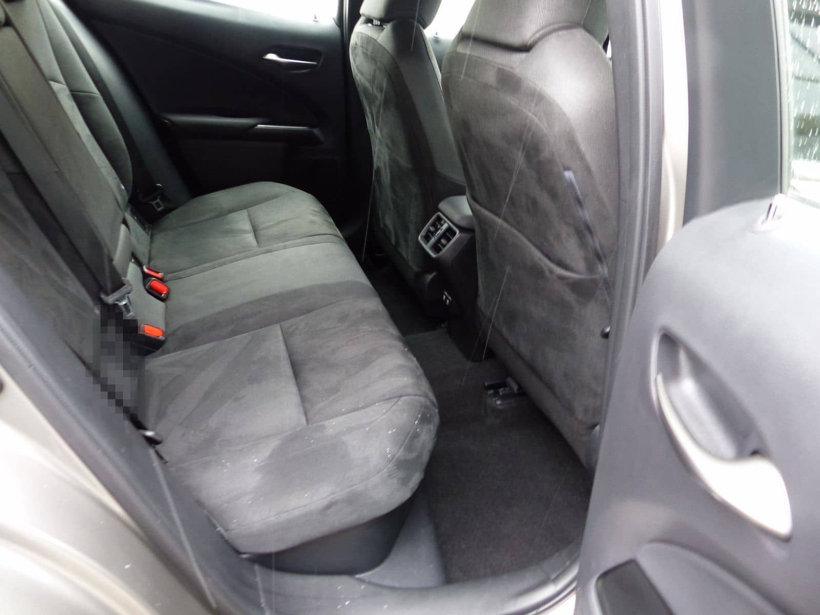 Lexus UX 250h Launch Edition Navi Kamera Velours DAB foto 7